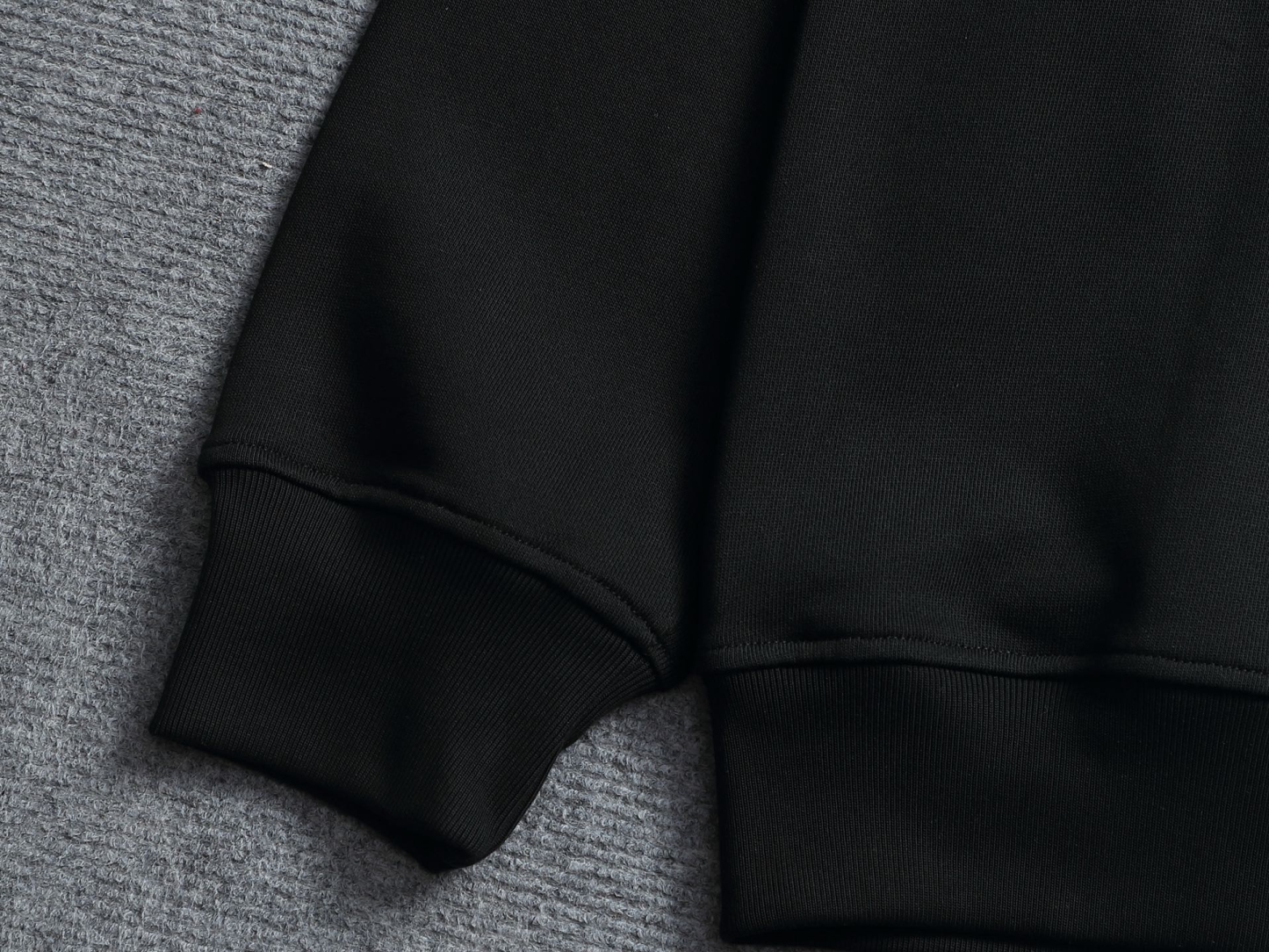 【BURBERRY】長袖 T シャツ