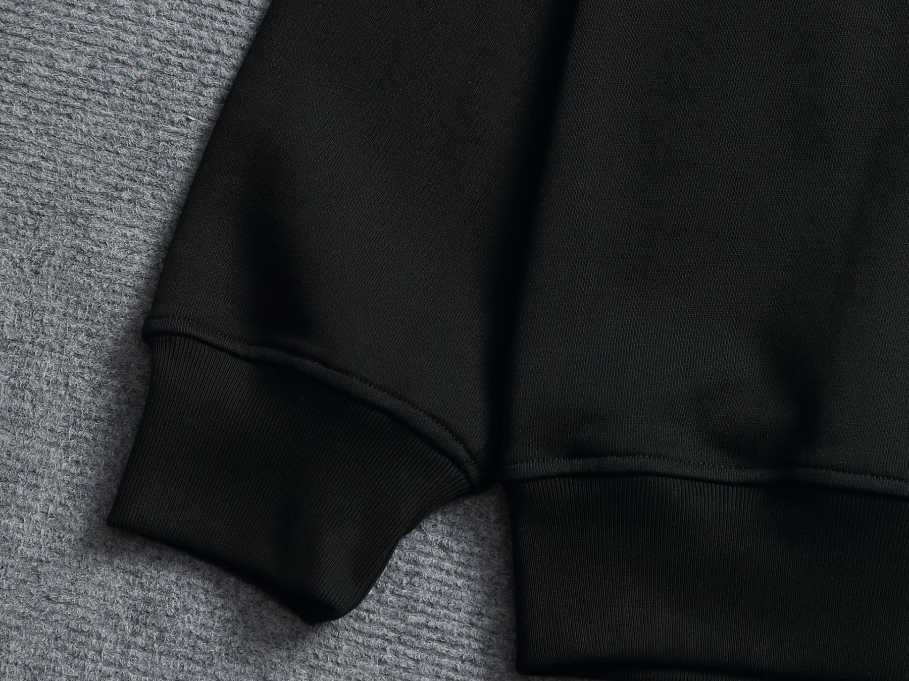 【BURBERRY】長袖 T シャツ