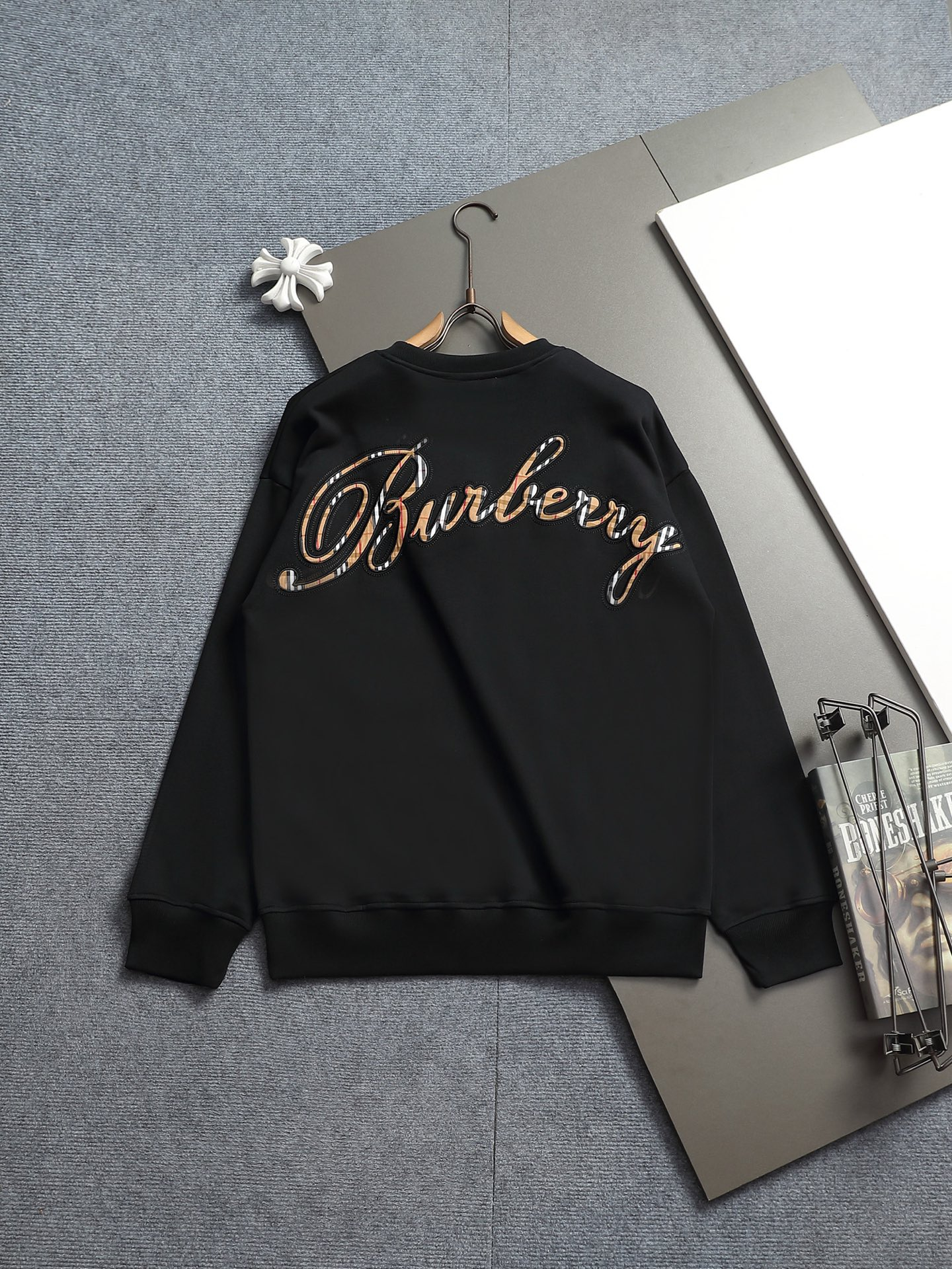 【BURBERRY】長袖 T シャツ
