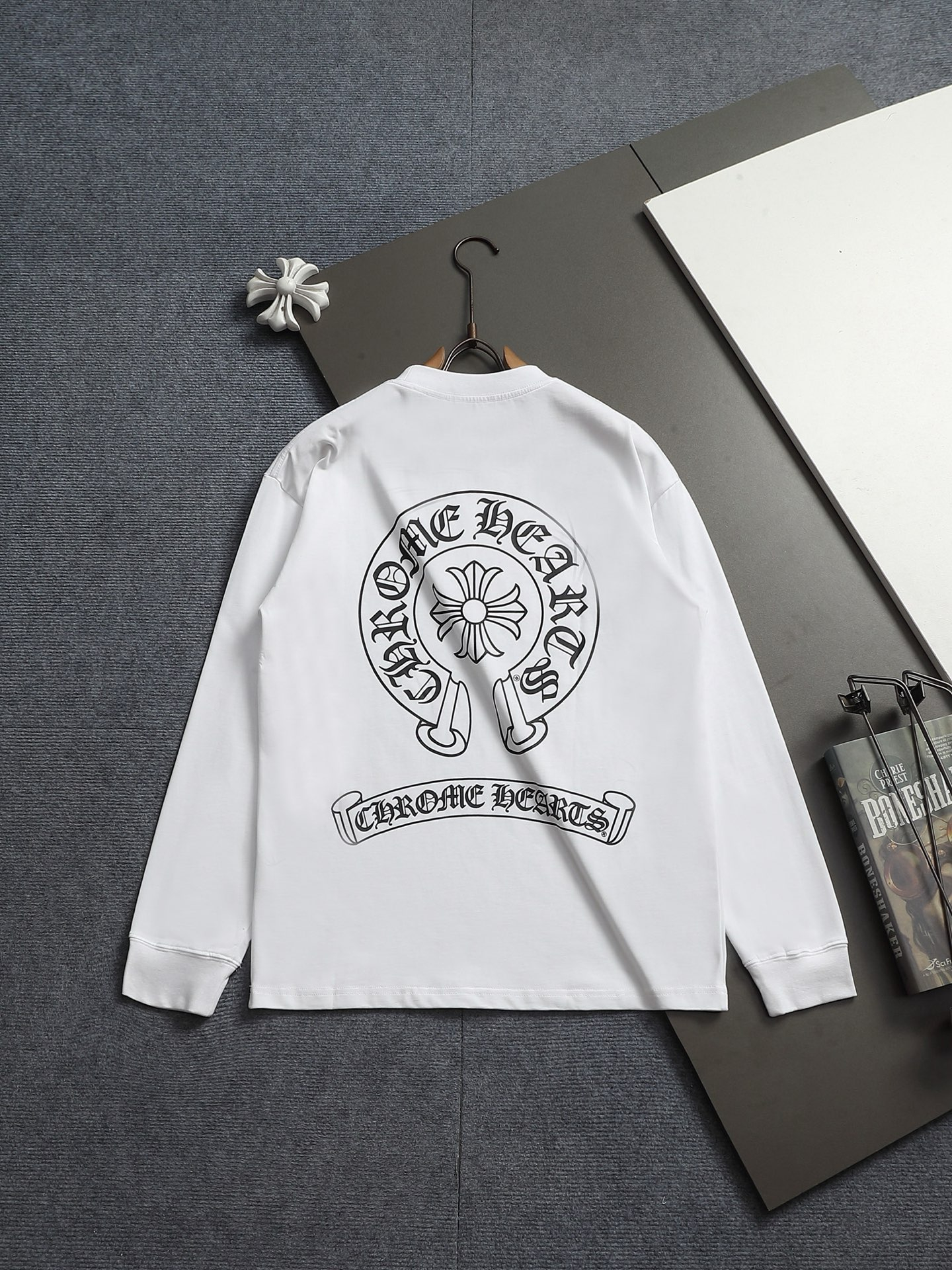 【CHROME HEARTS】長袖 T シャツ