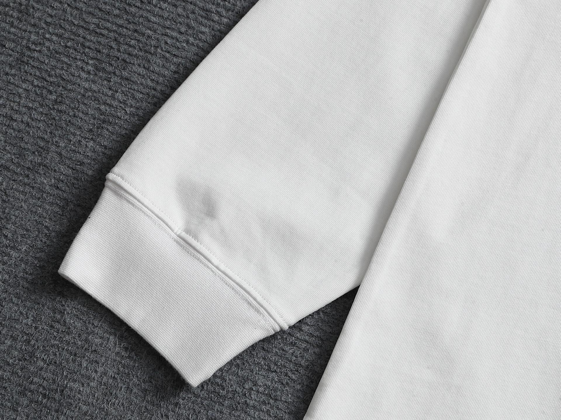 【BALENCIAGA】刺繍長袖 T シャツ