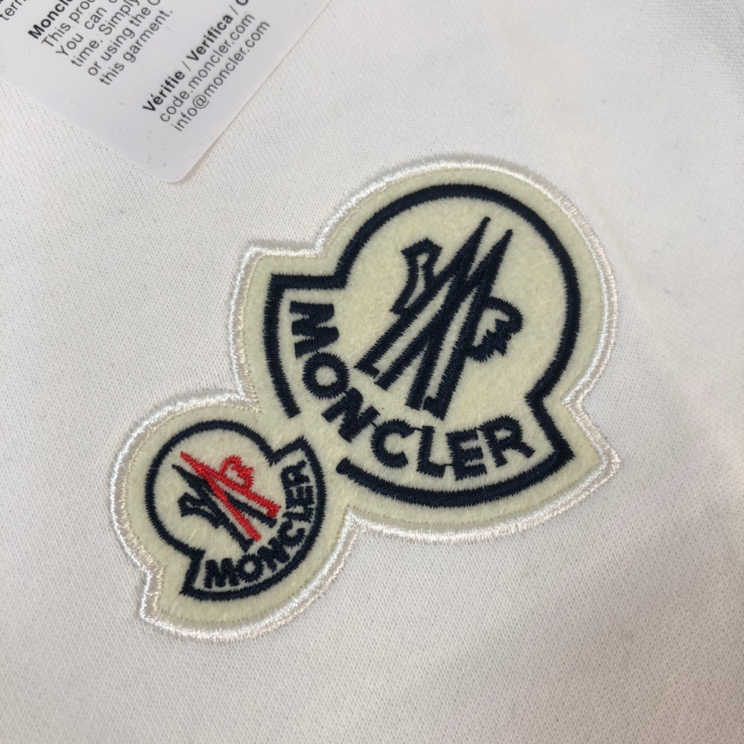 【MONCLER】長袖 T シャツ
