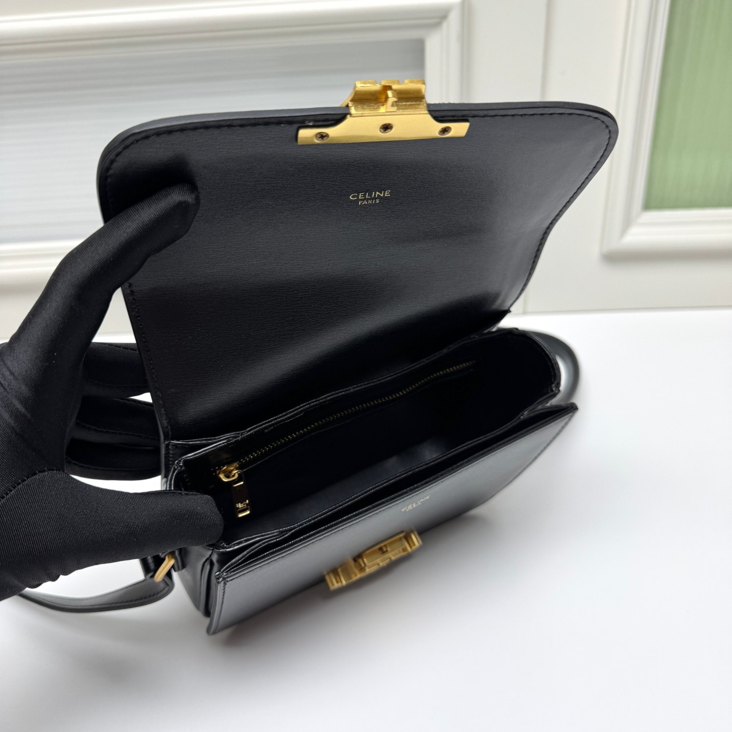 CELINE★トリオンフ クロスボディバッグ ティーン シャイニー