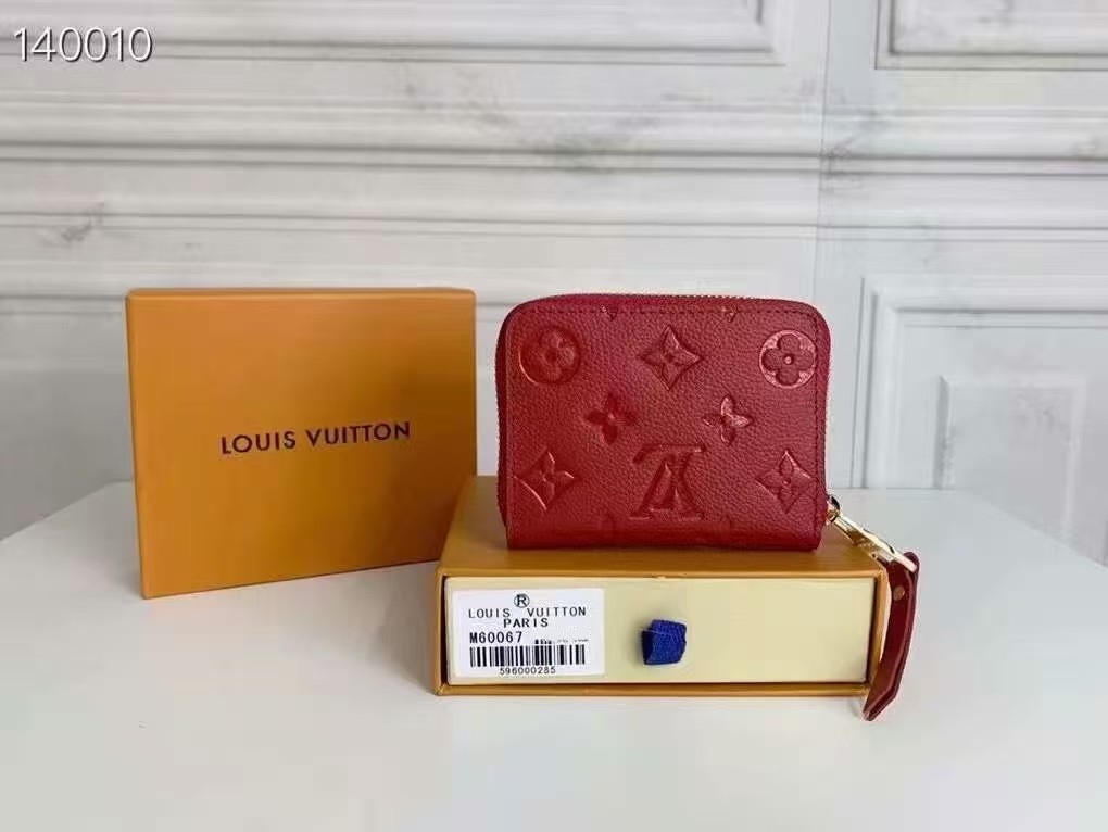 LOUIS VUITTON ルイヴィトン ファスナー付き財布 11*8*1cm