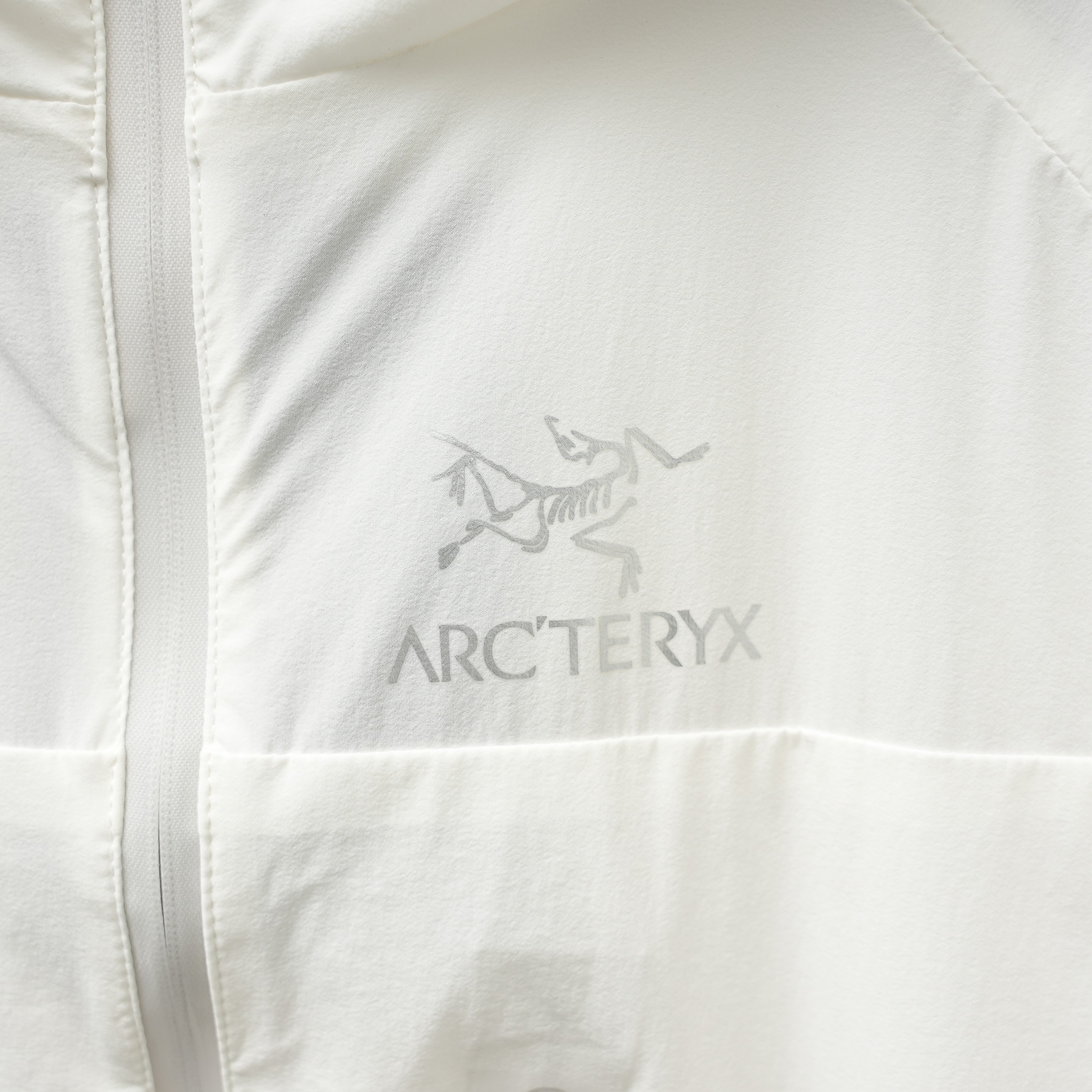【ARC TERYX】26SS  UV カットパーカー