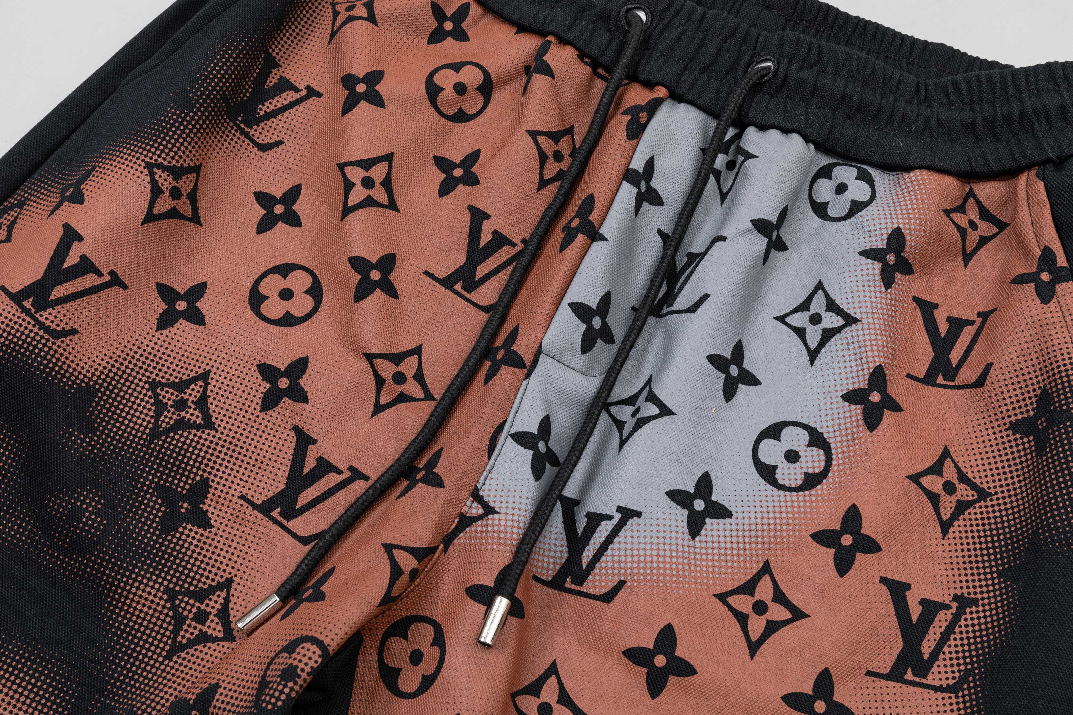 【LOUIS VUITTON】ショートパンツ