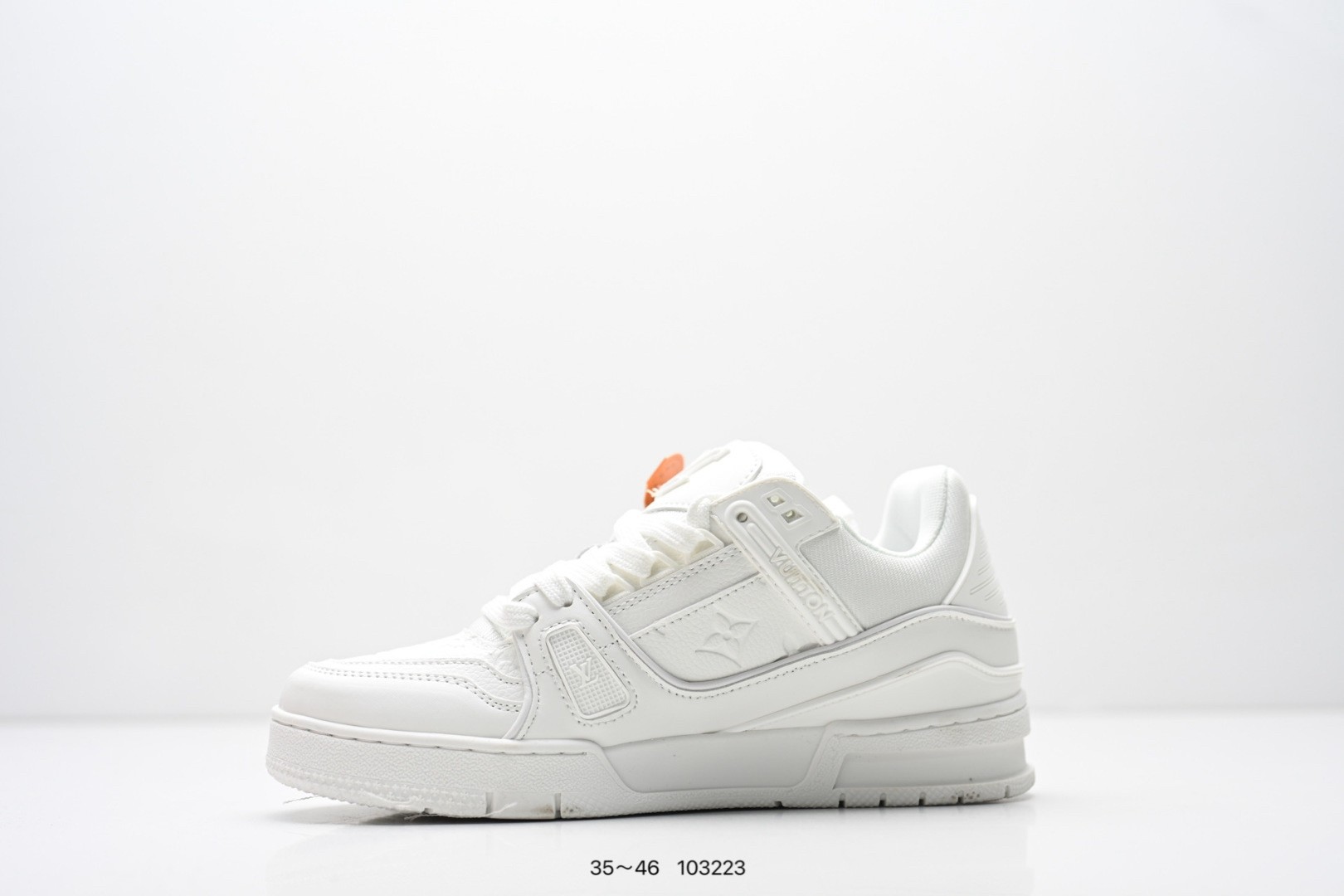 LOUIS VUITTON ルイヴィトン LV TRAINER スニーカー