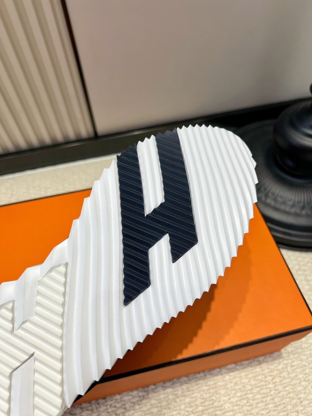 HERMES エルメス Bouncing 26ss スニーカー