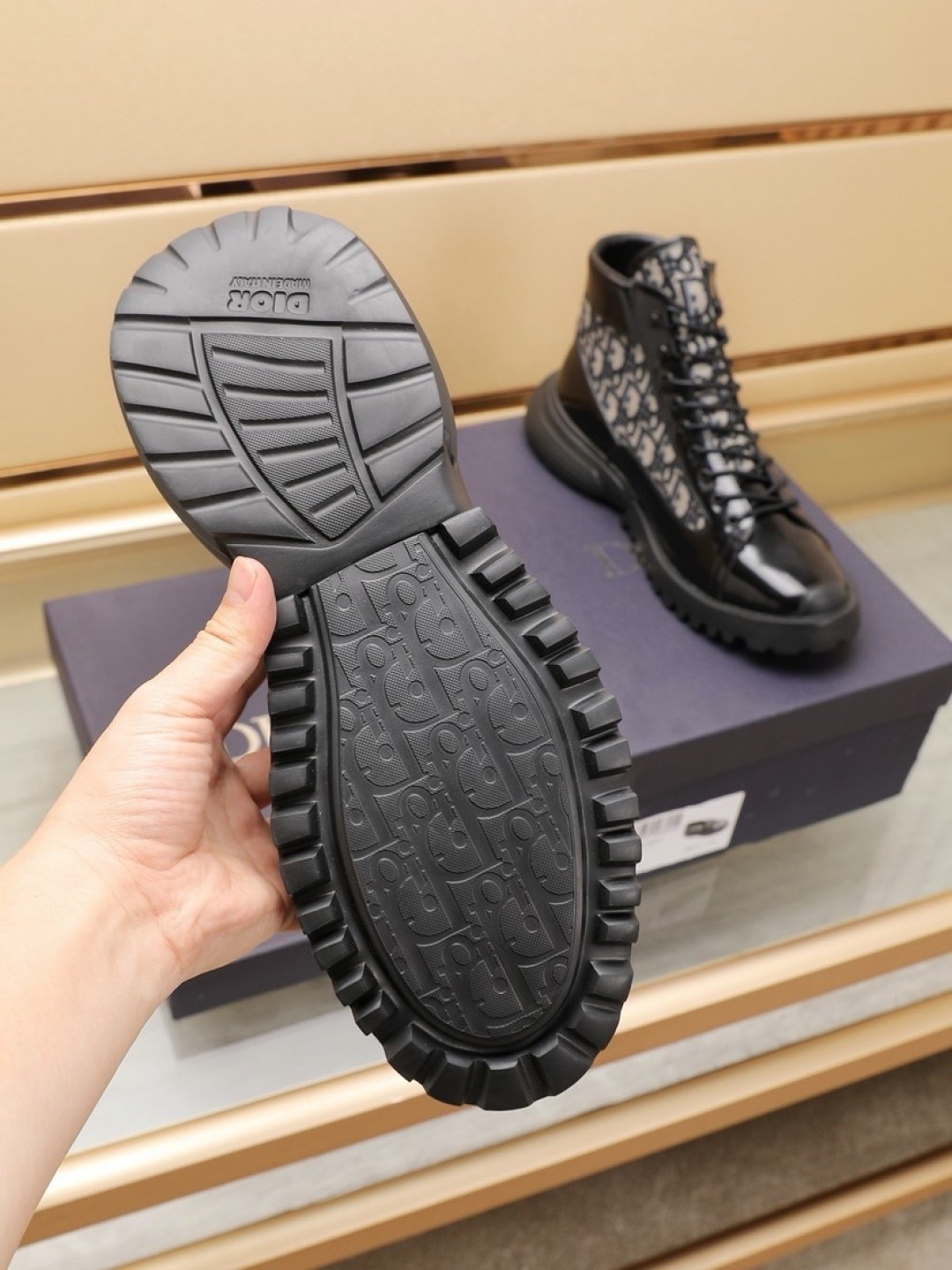 DIOR 【新作】 COMBAT ショートブーツ ☆ ディオール オブリーク