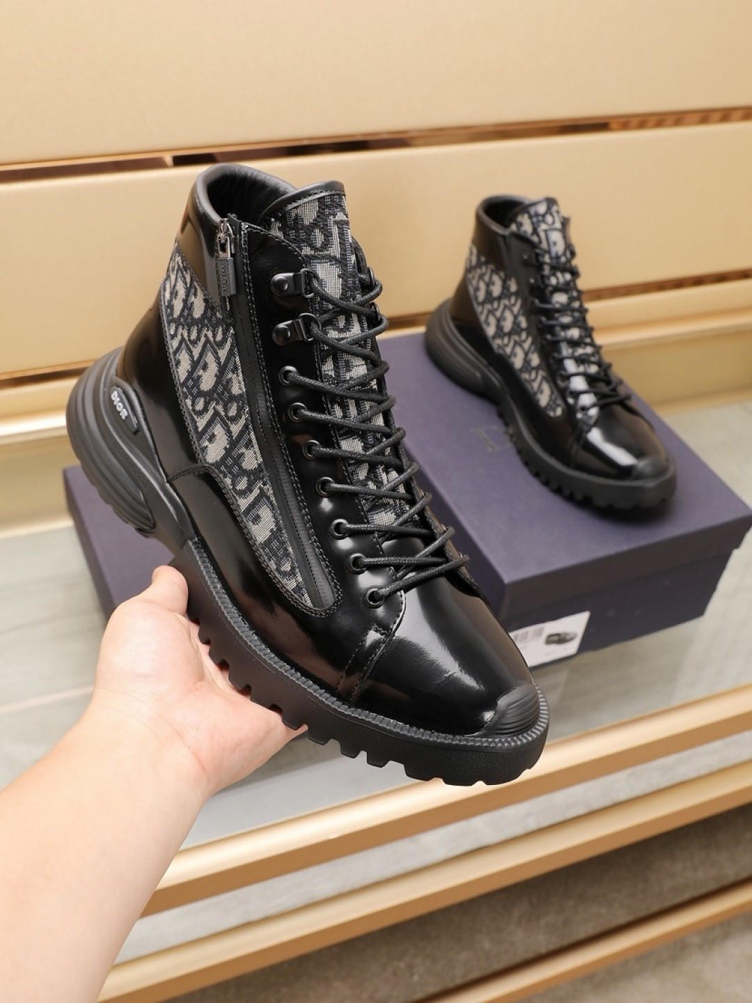 DIOR 【新作】 COMBAT ショートブーツ ☆ ディオール オブリーク