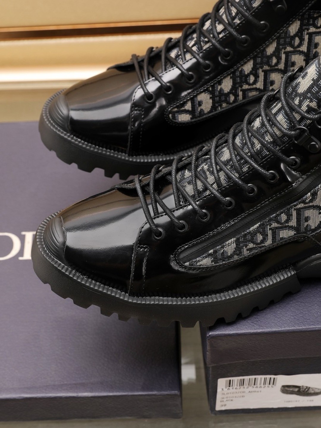 DIOR 【新作】 COMBAT ショートブーツ ☆ ディオール オブリーク
