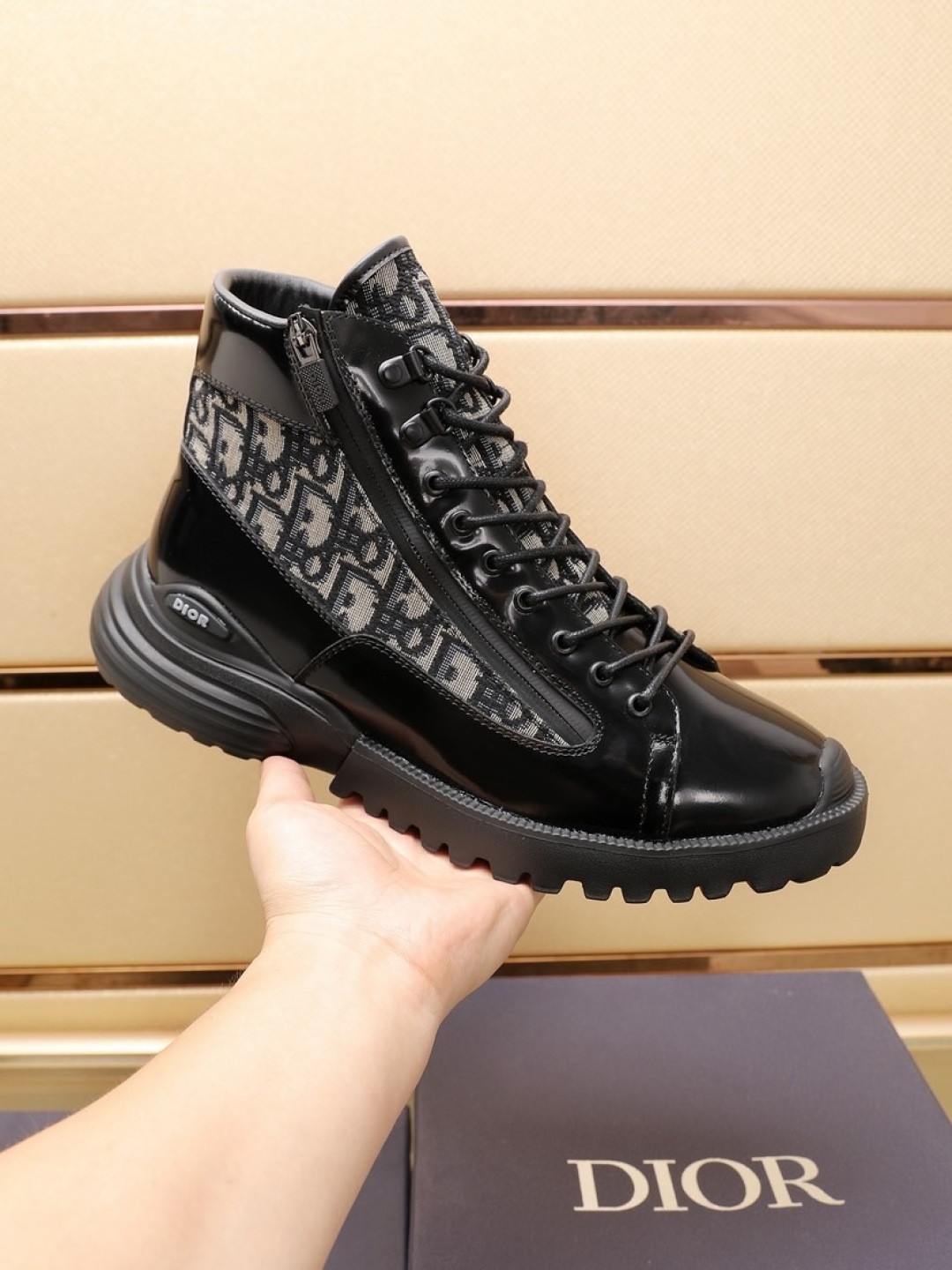 DIOR 【新作】 COMBAT ショートブーツ ☆ ディオール オブリーク