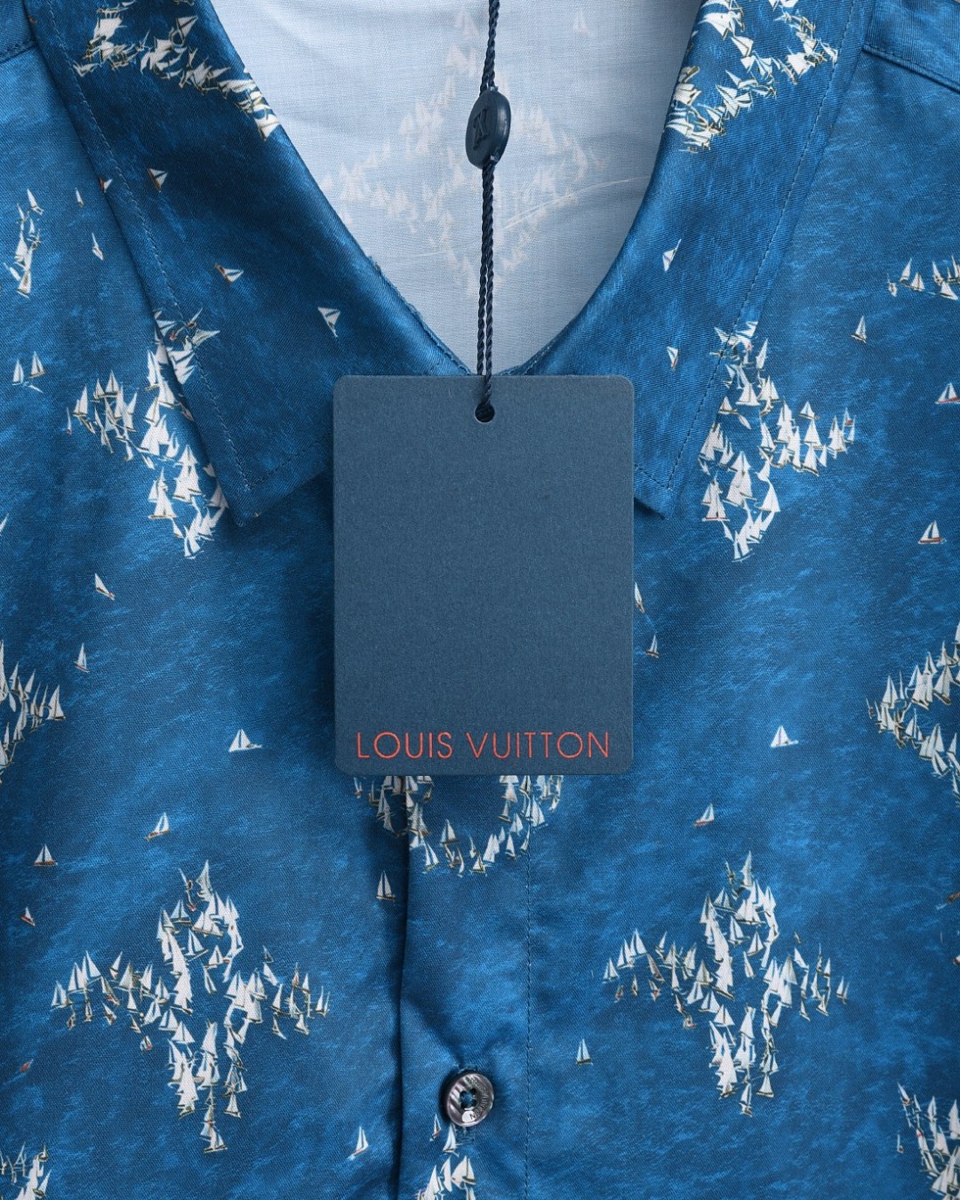 【LOUIS VUITTON】長袖シャツ