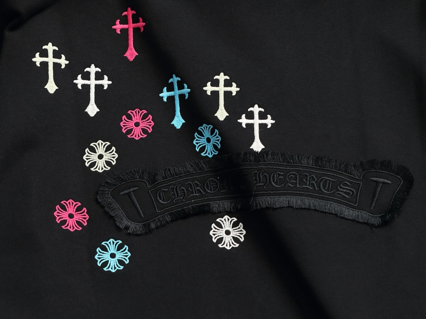 【CHROME HEARTS】刺繍長袖 T シャツ