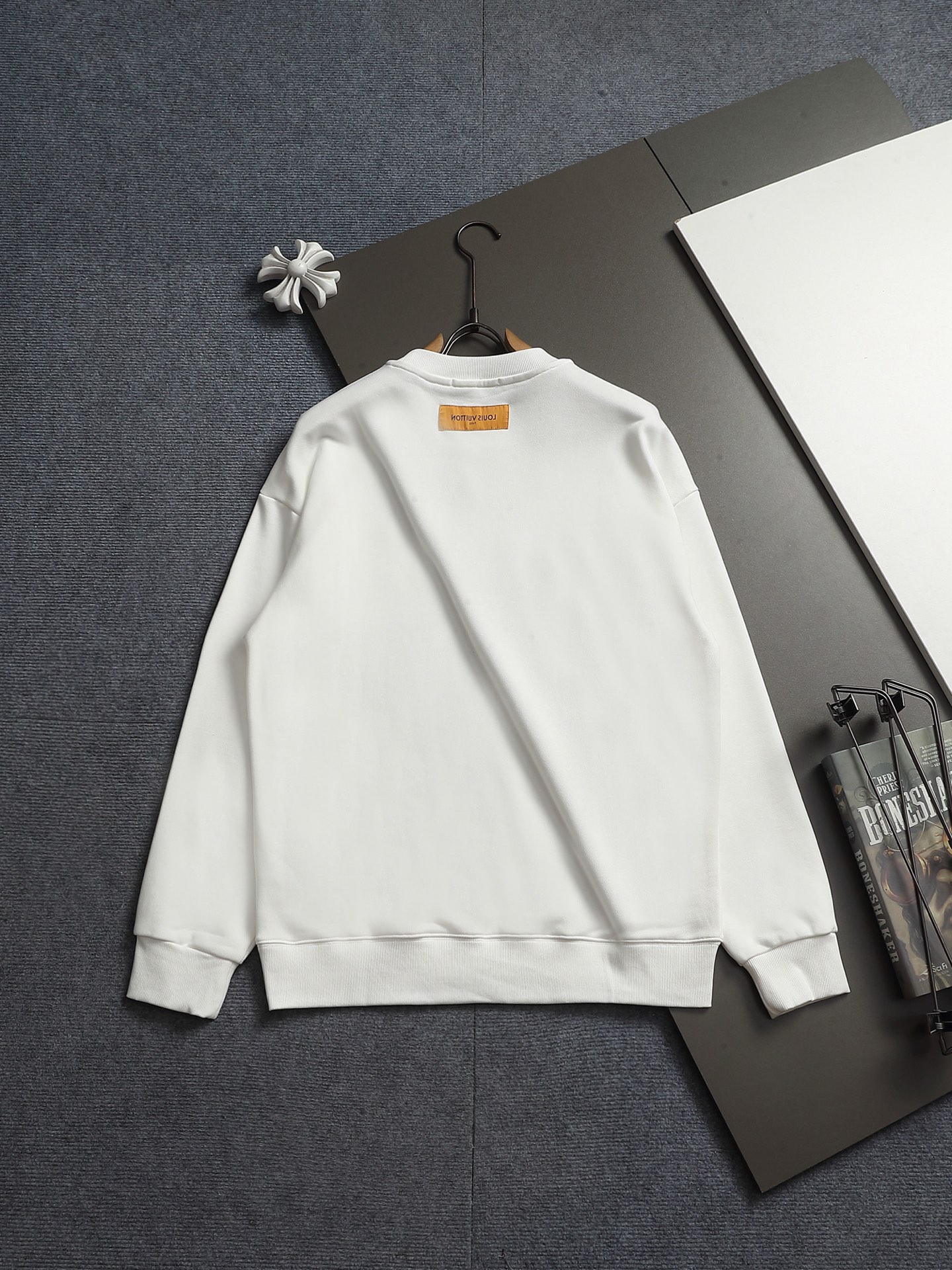 【LOUIS VUITTON】長袖 T シャツ