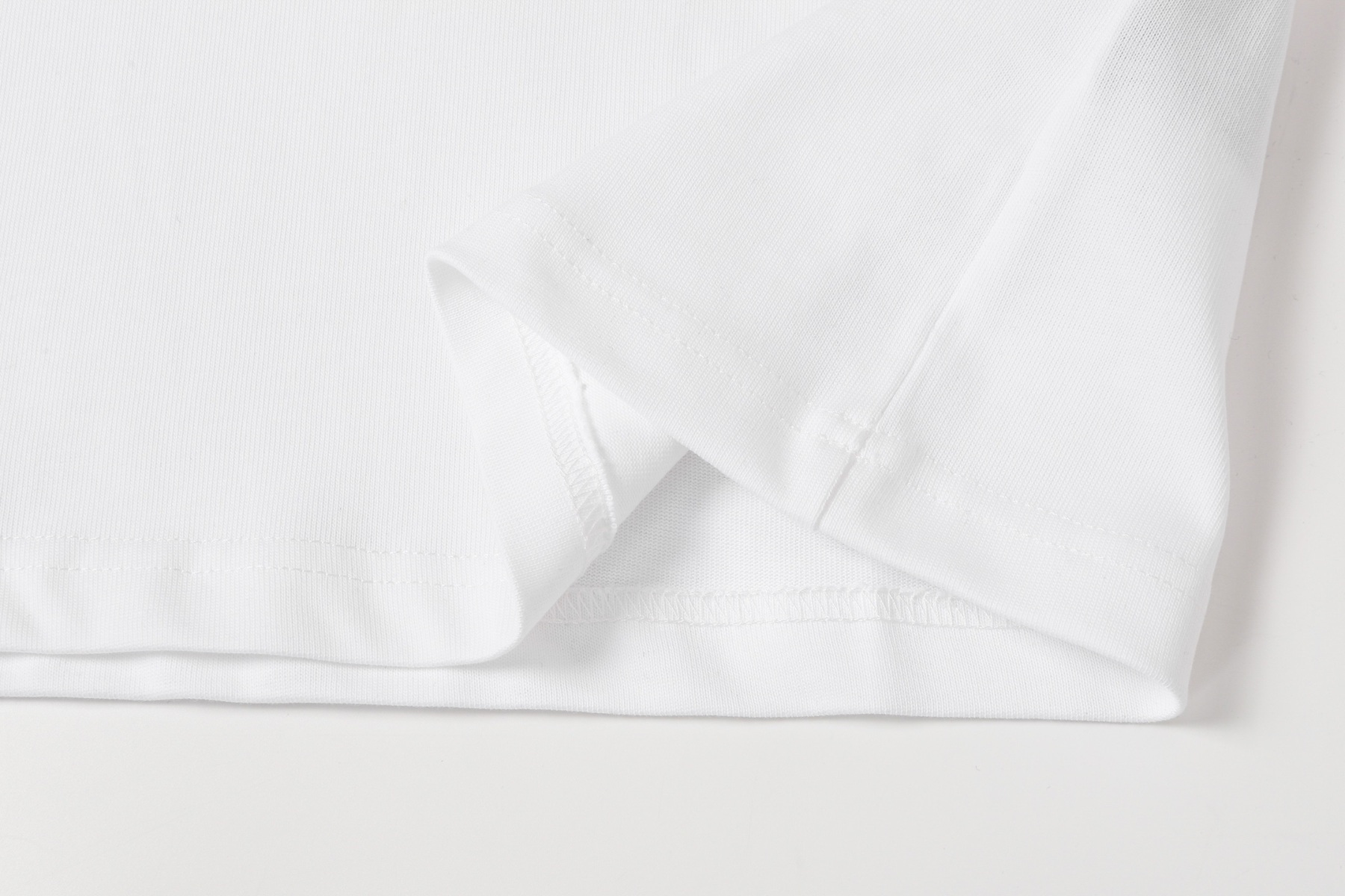 【LOUIS VUITTON】半袖 T シャツ