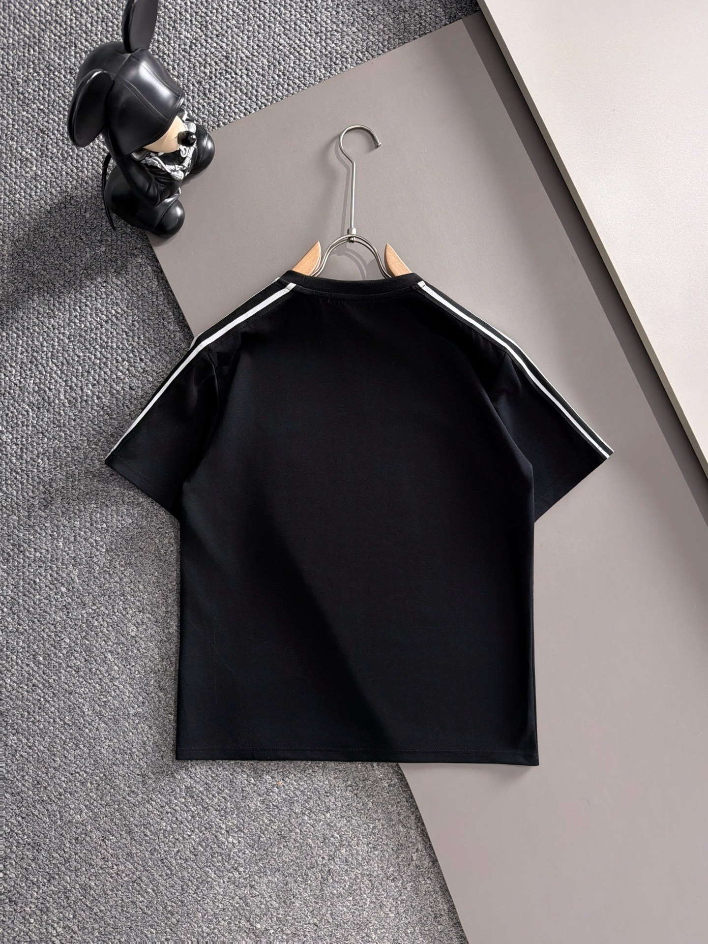 【LOUIS VUITTON】半袖T シャツショートパンツ セットアップ