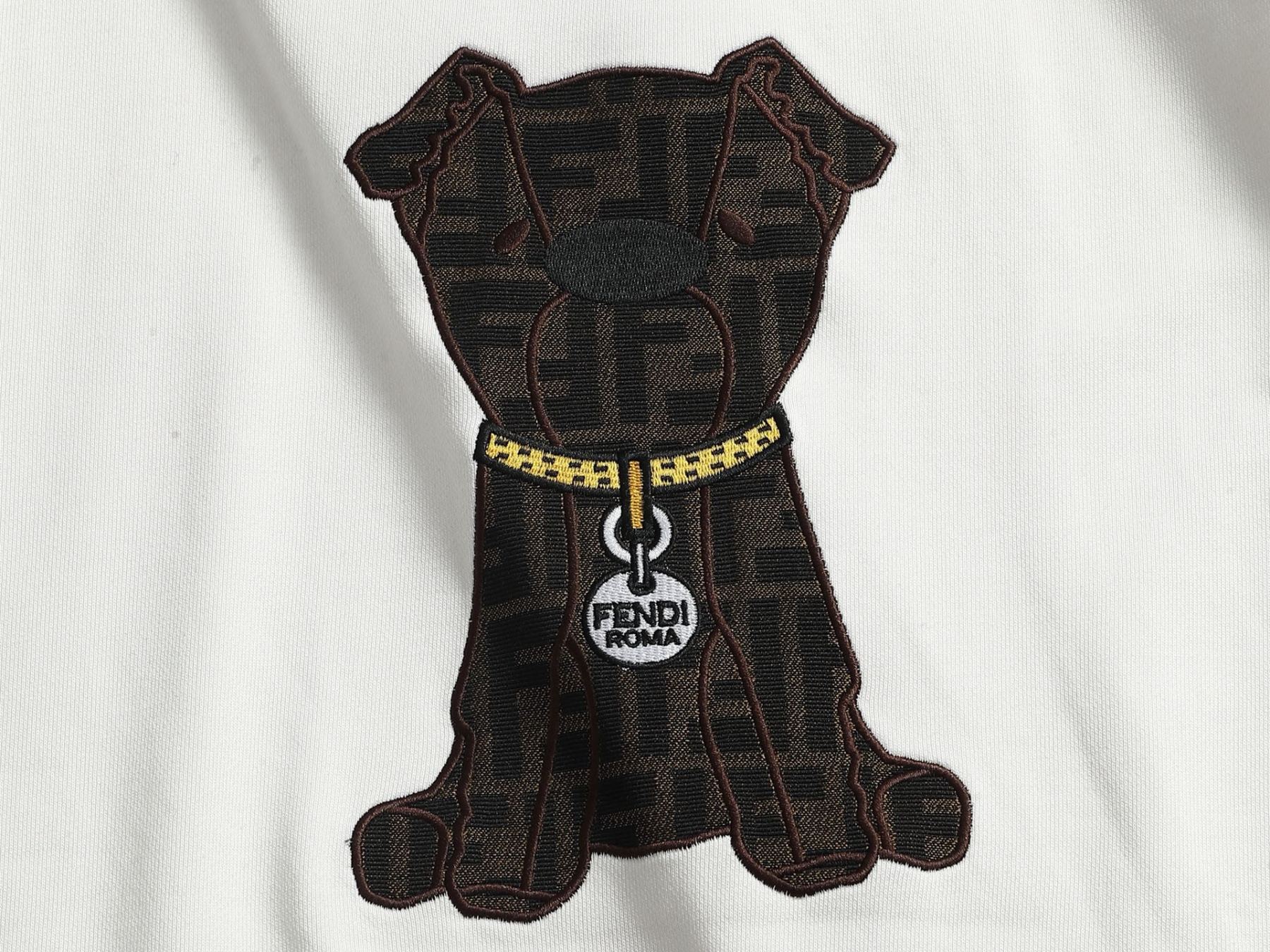 【FENDI】刺繍長袖 T シャツ