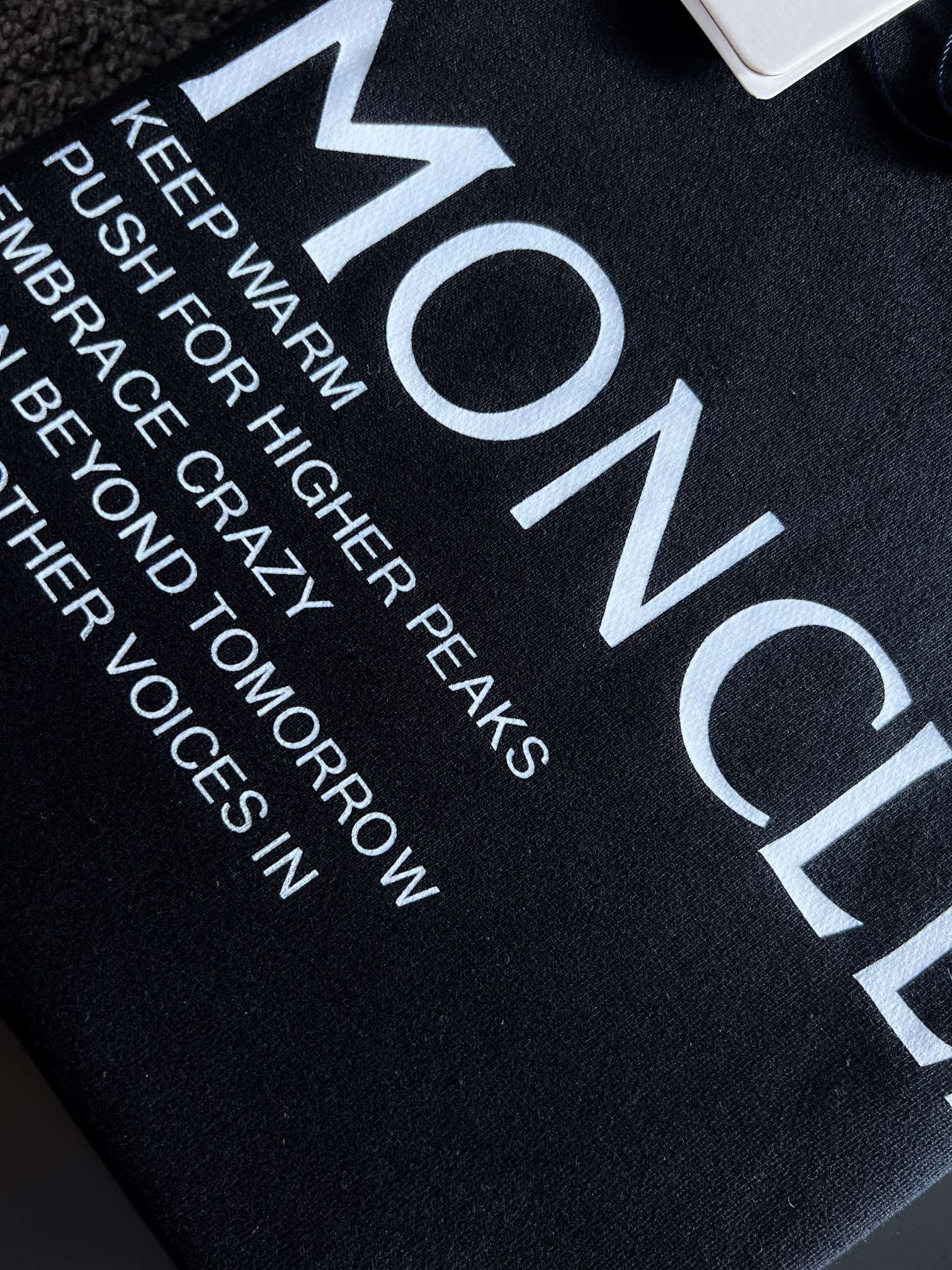 【MONCLER】長袖 T シャツ