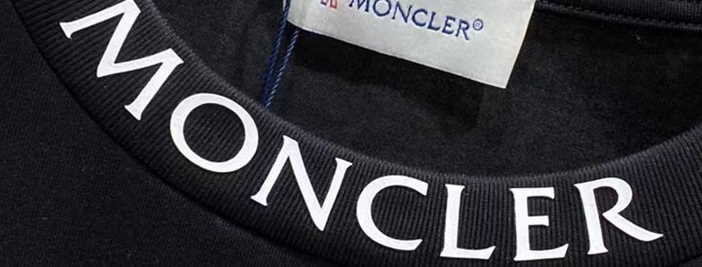 【MONCLER】長袖 T シャツ