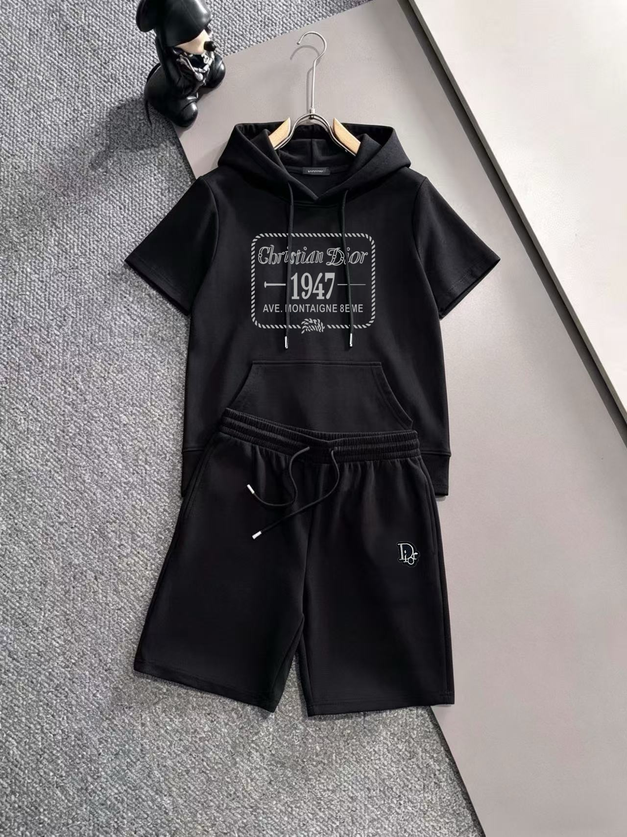 【DIOR】半袖T シャツショートパンツ セットアップ