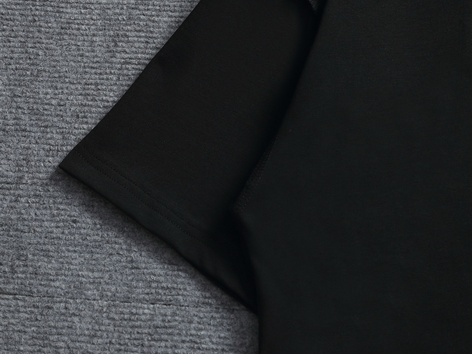 【LOUIS VUITTON】半袖 T シャツ