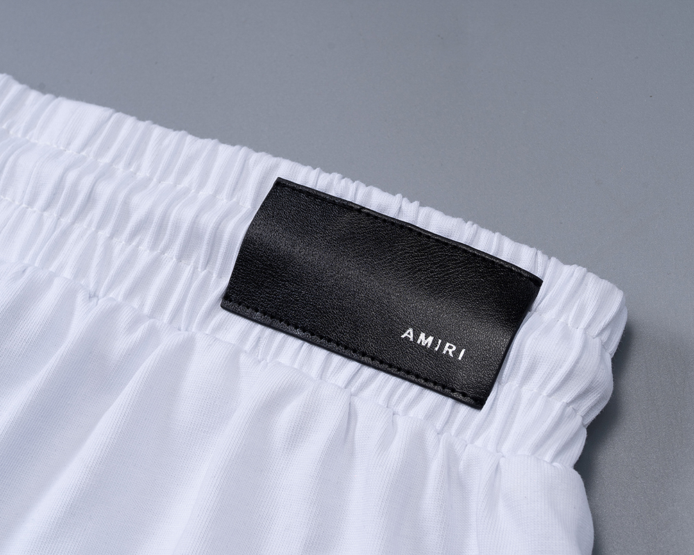 【AMIRI】ショートパンツ