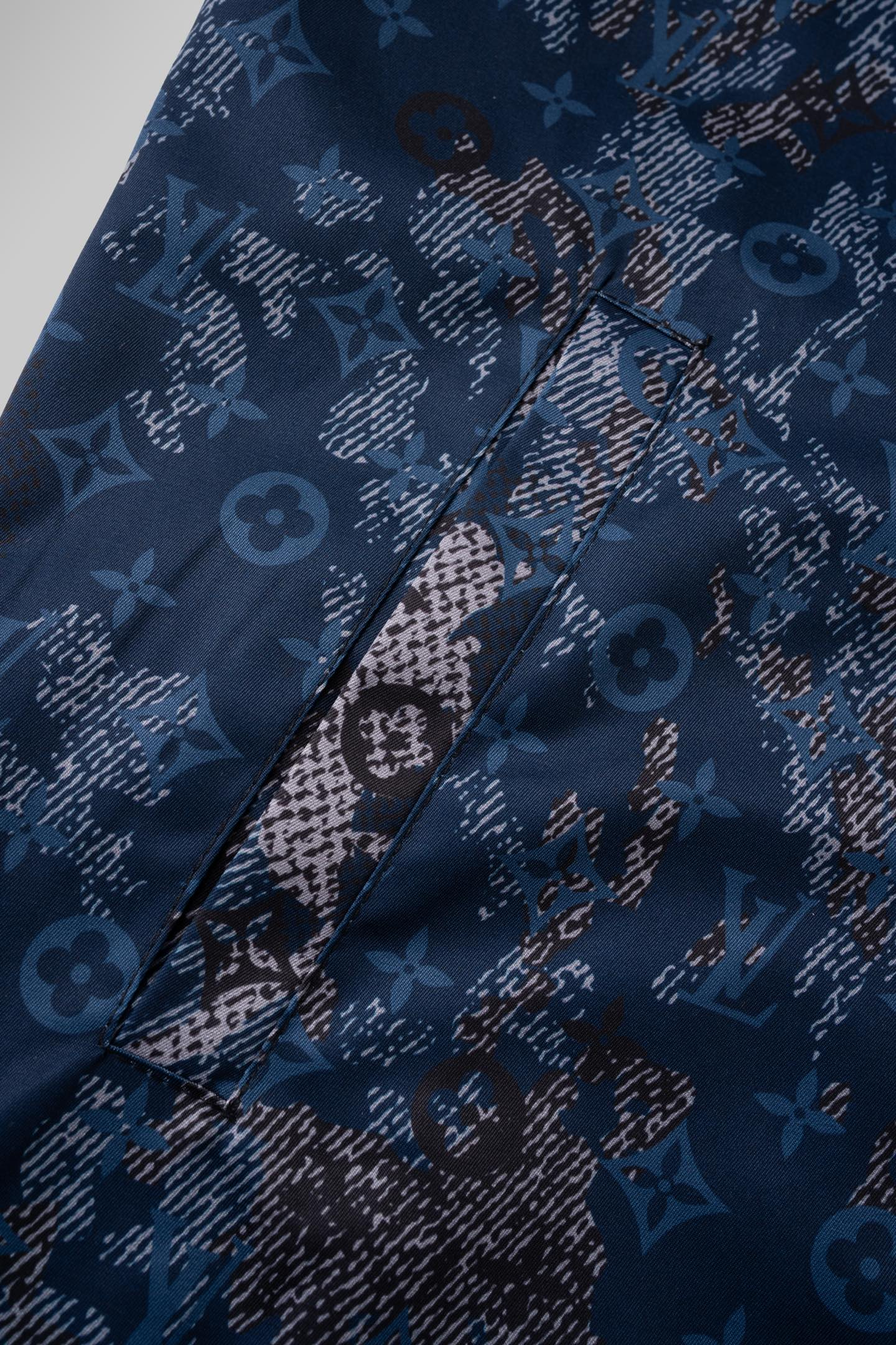 【LOUIS VUITTON】ルイヴィトン ジャケット