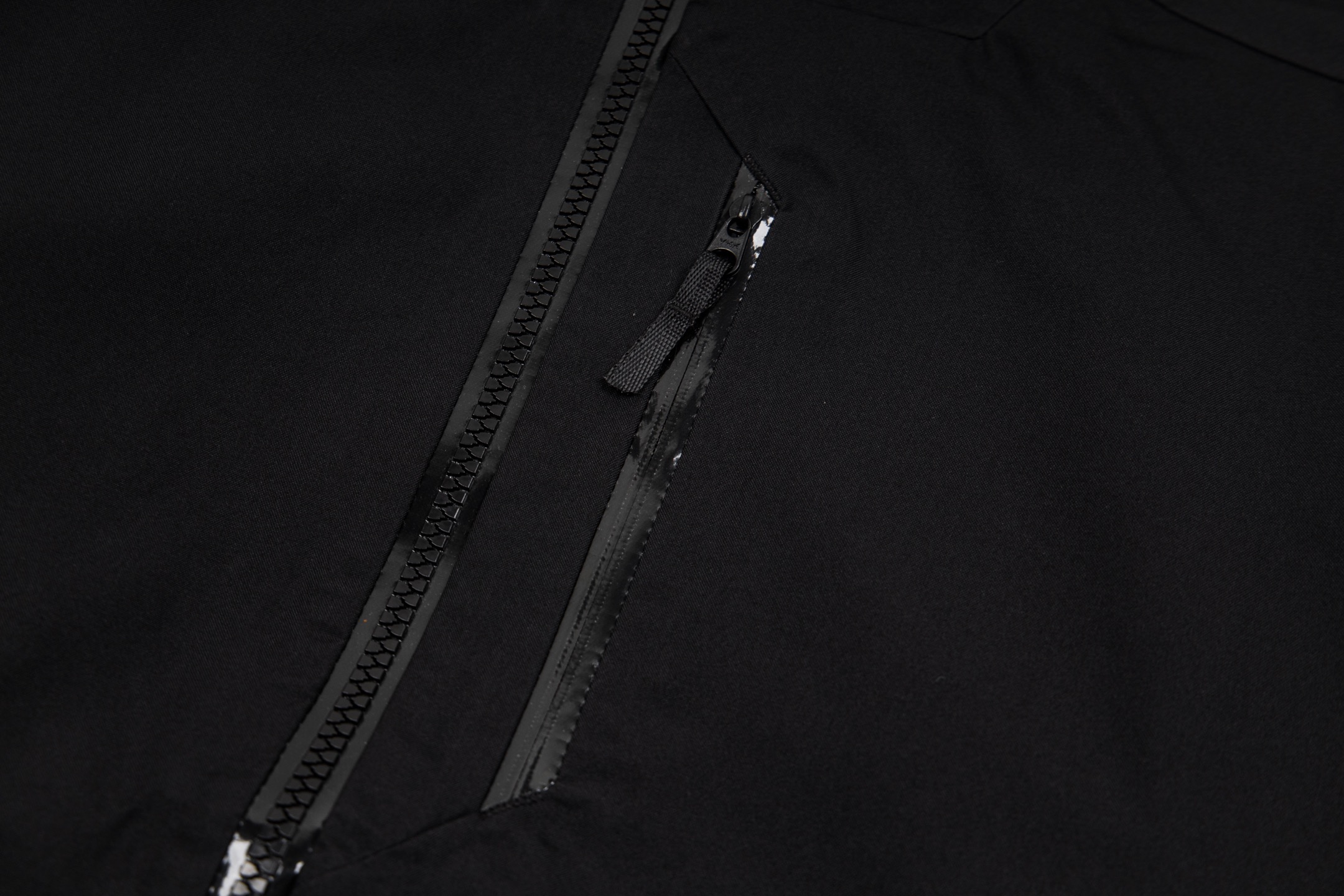 【ARC'TERYX】Ralle Jacket シェルジャケット