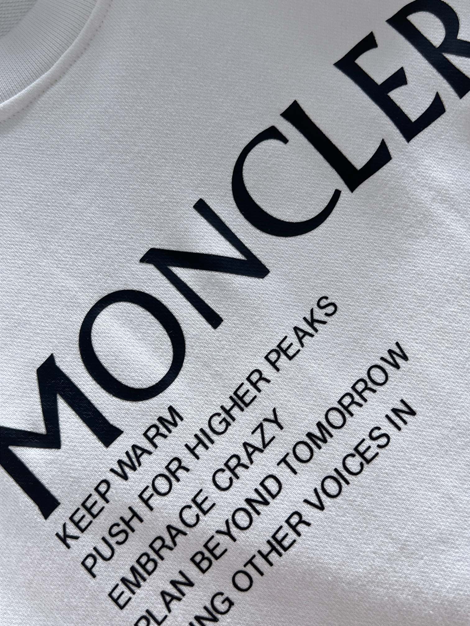 【MONCLER】長袖 T シャツ