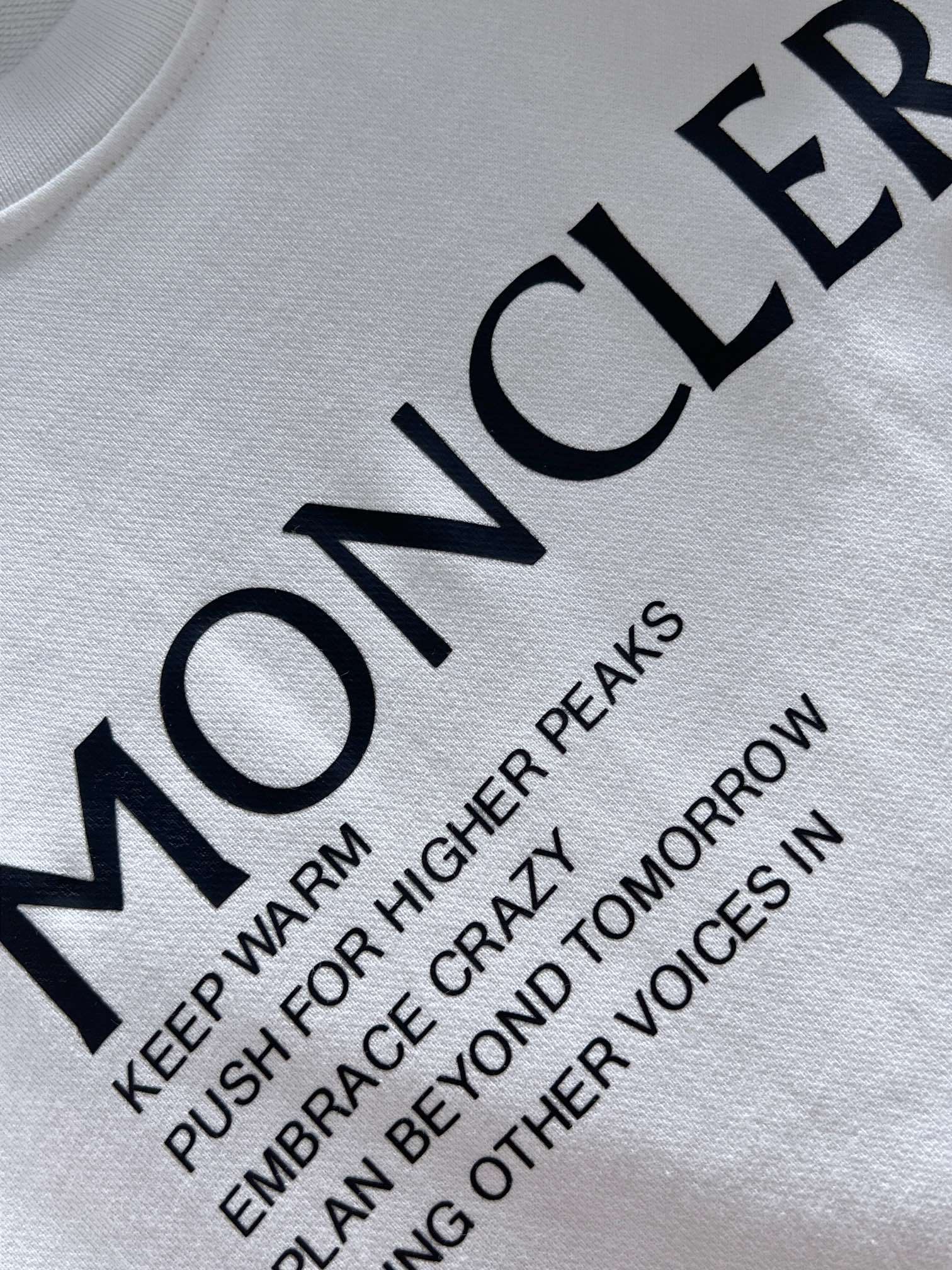 【MONCLER】長袖 T シャツ
