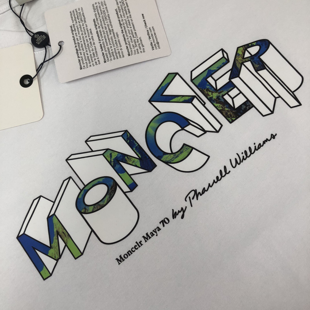 【MONCLER】長袖 T シャツ