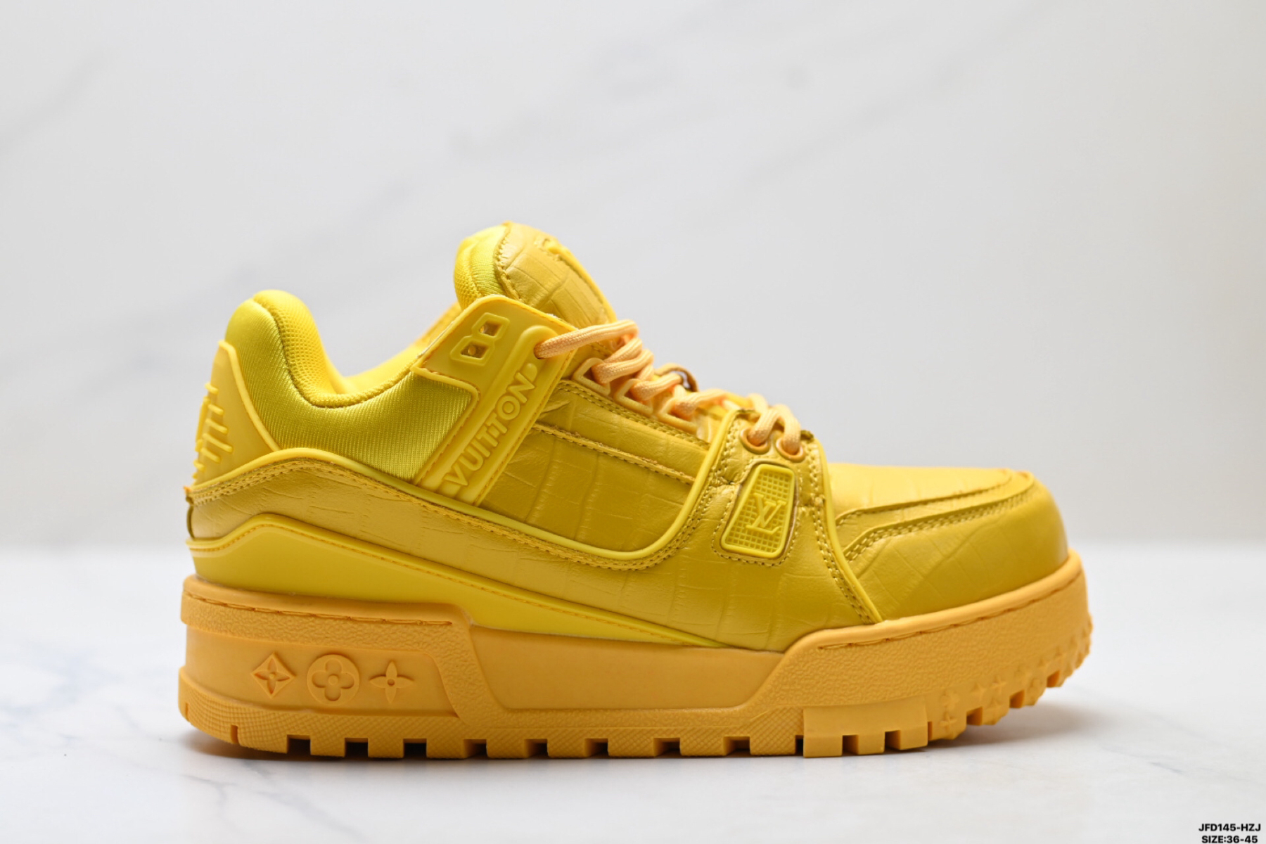 Louis Vuitton Trainer Maxi プラットフォームスニーカー