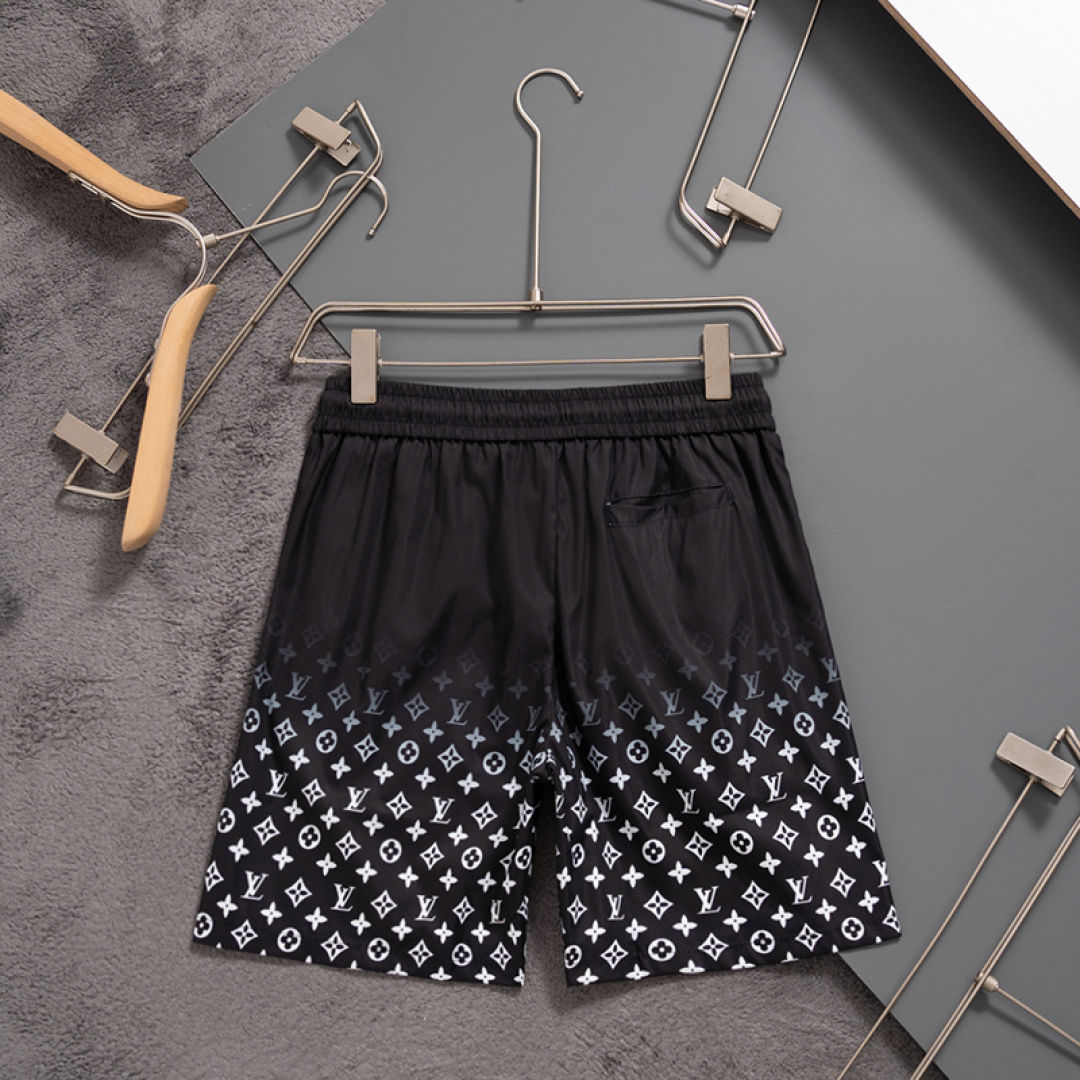 【LOUIS VUITTON】ショートパンツ