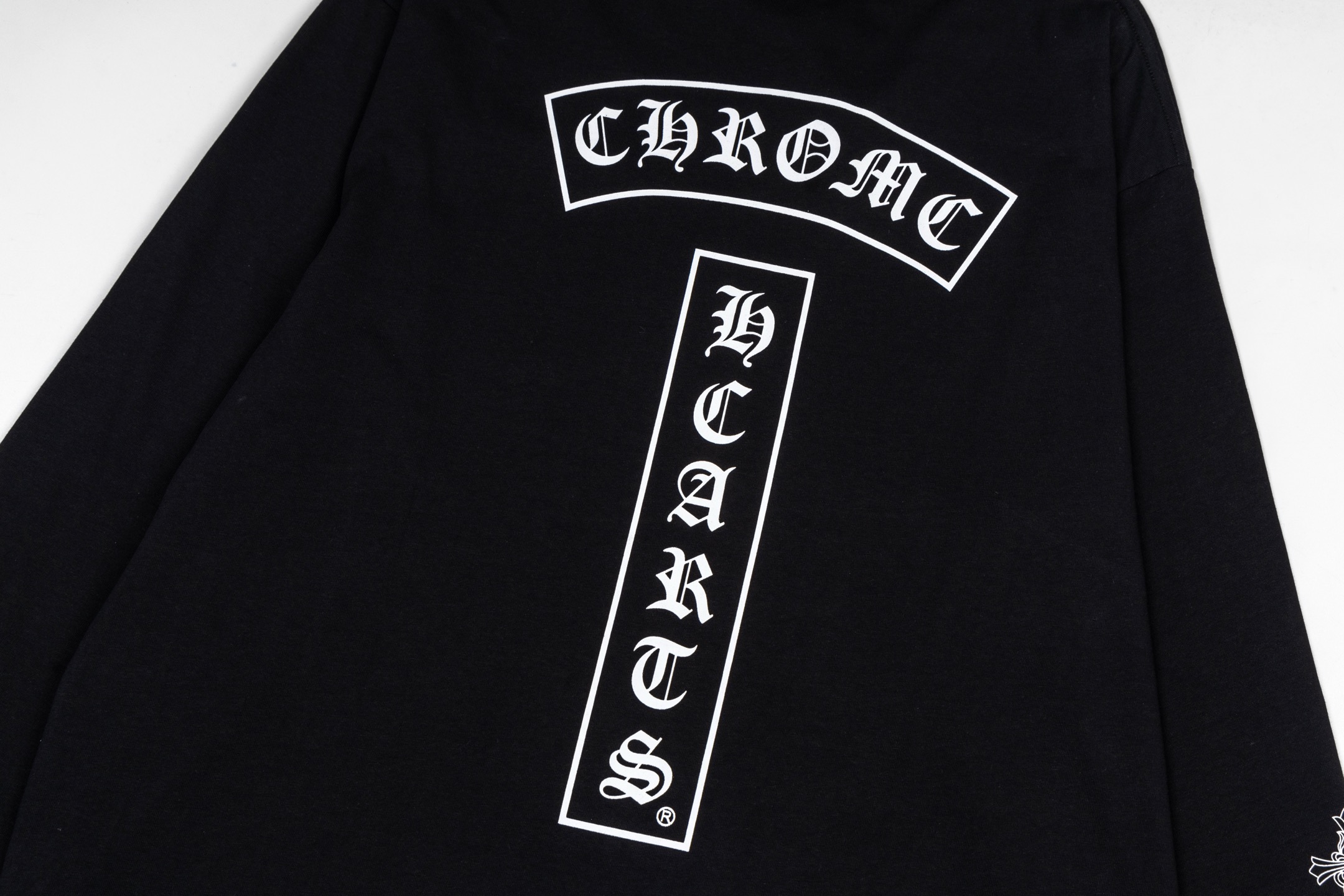 【CHROME HEARTS】プリント 長袖 T シャツ