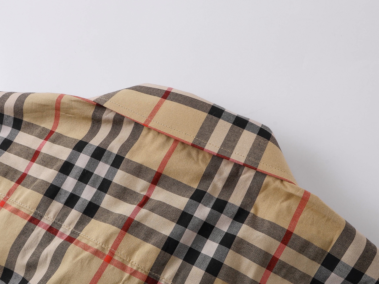 【BURBERRY】長袖チェックシャツ
