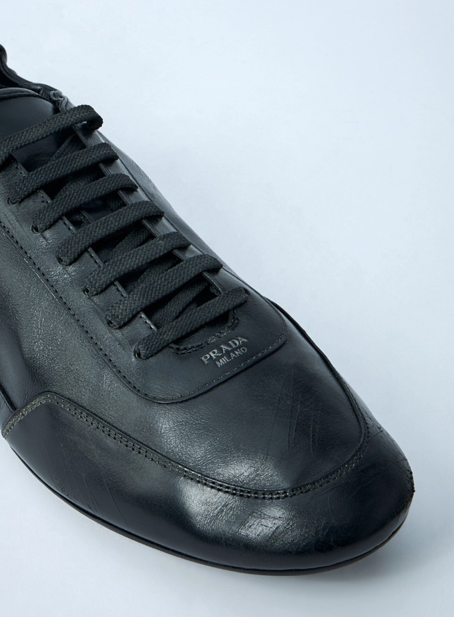 おすすめ☆大人気【PRADA】 Collapse レザースニーカー