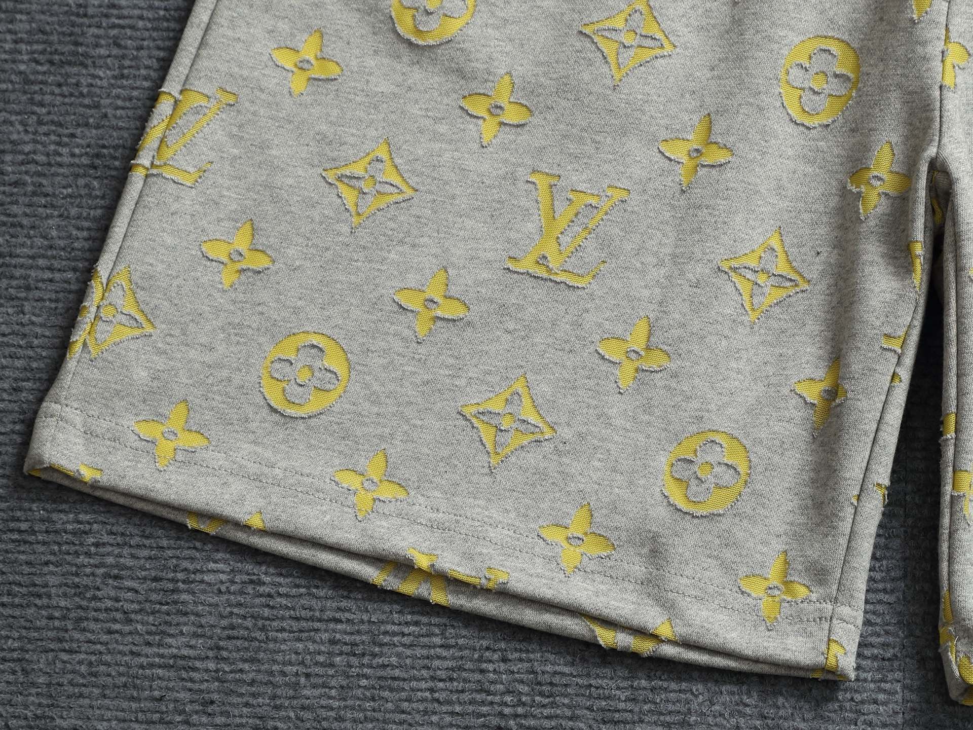 【LOUIS VUITTON】ショートパンツ