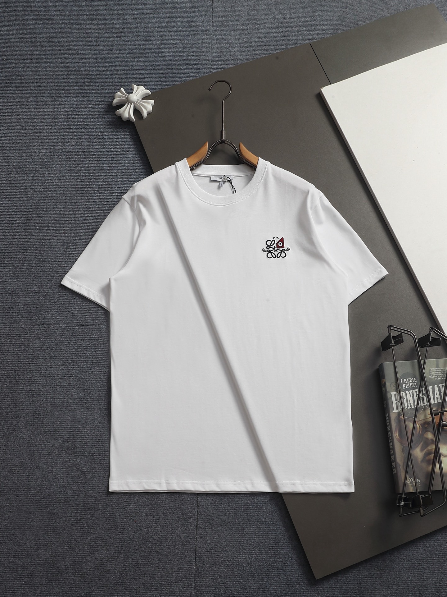 【LOEWE】半袖 T シャツ