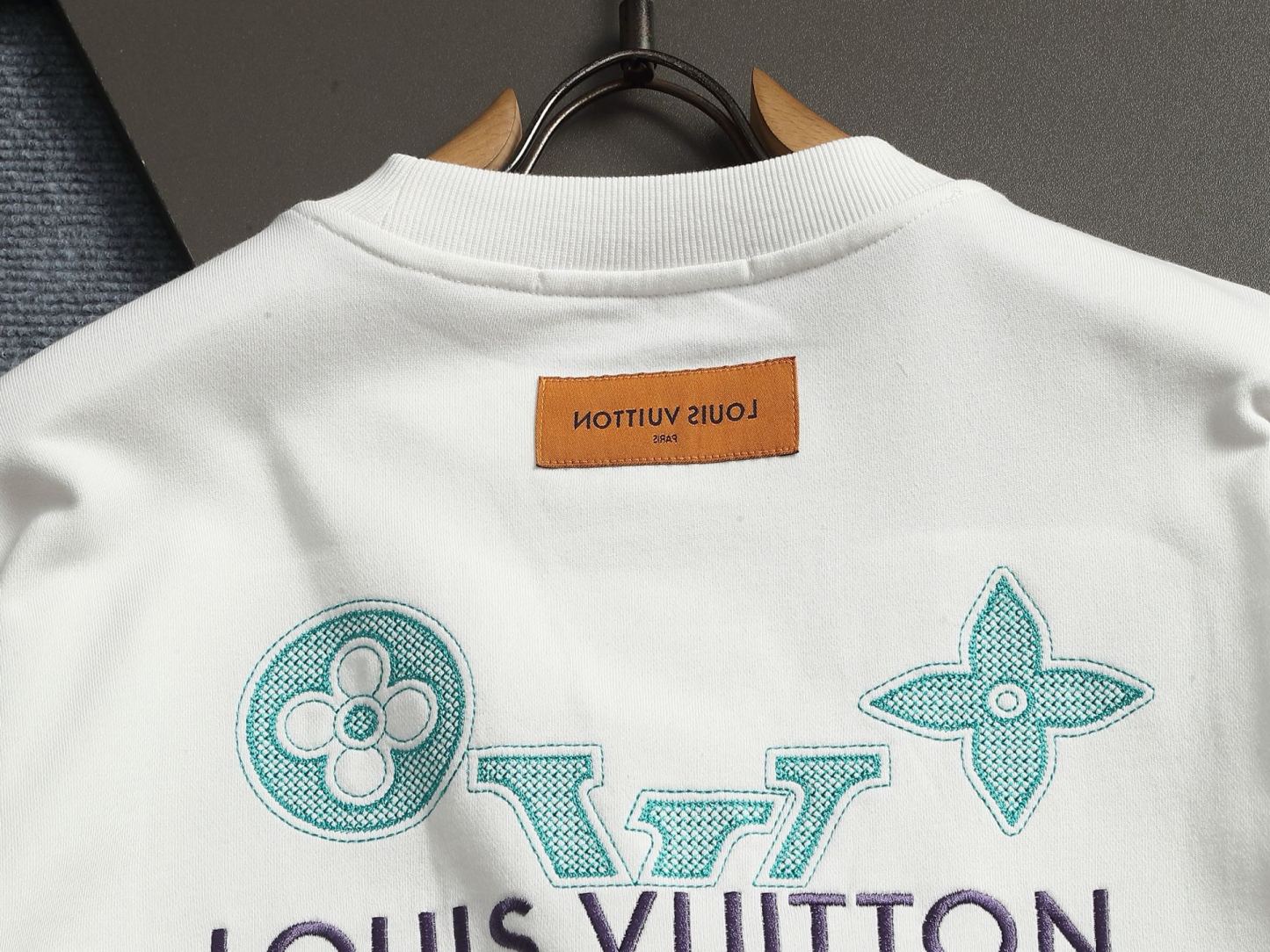 【LOUIS VUITTON】刺繍長袖 T シャツ