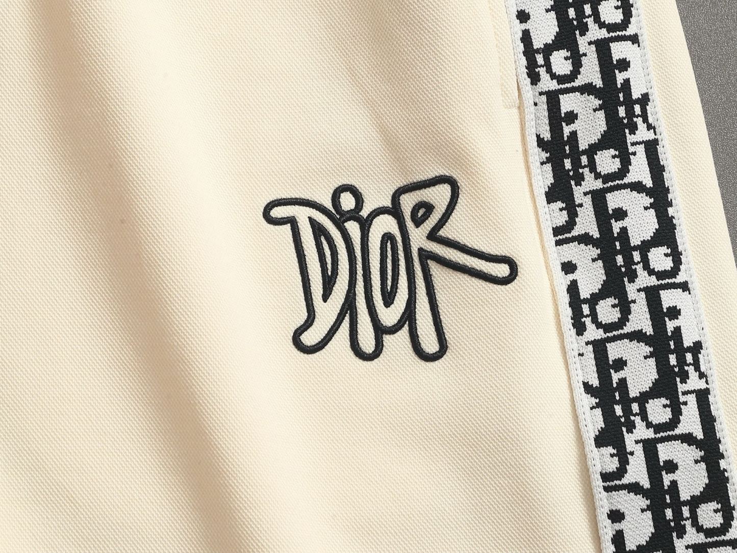 【DIOR】ショートパンツ