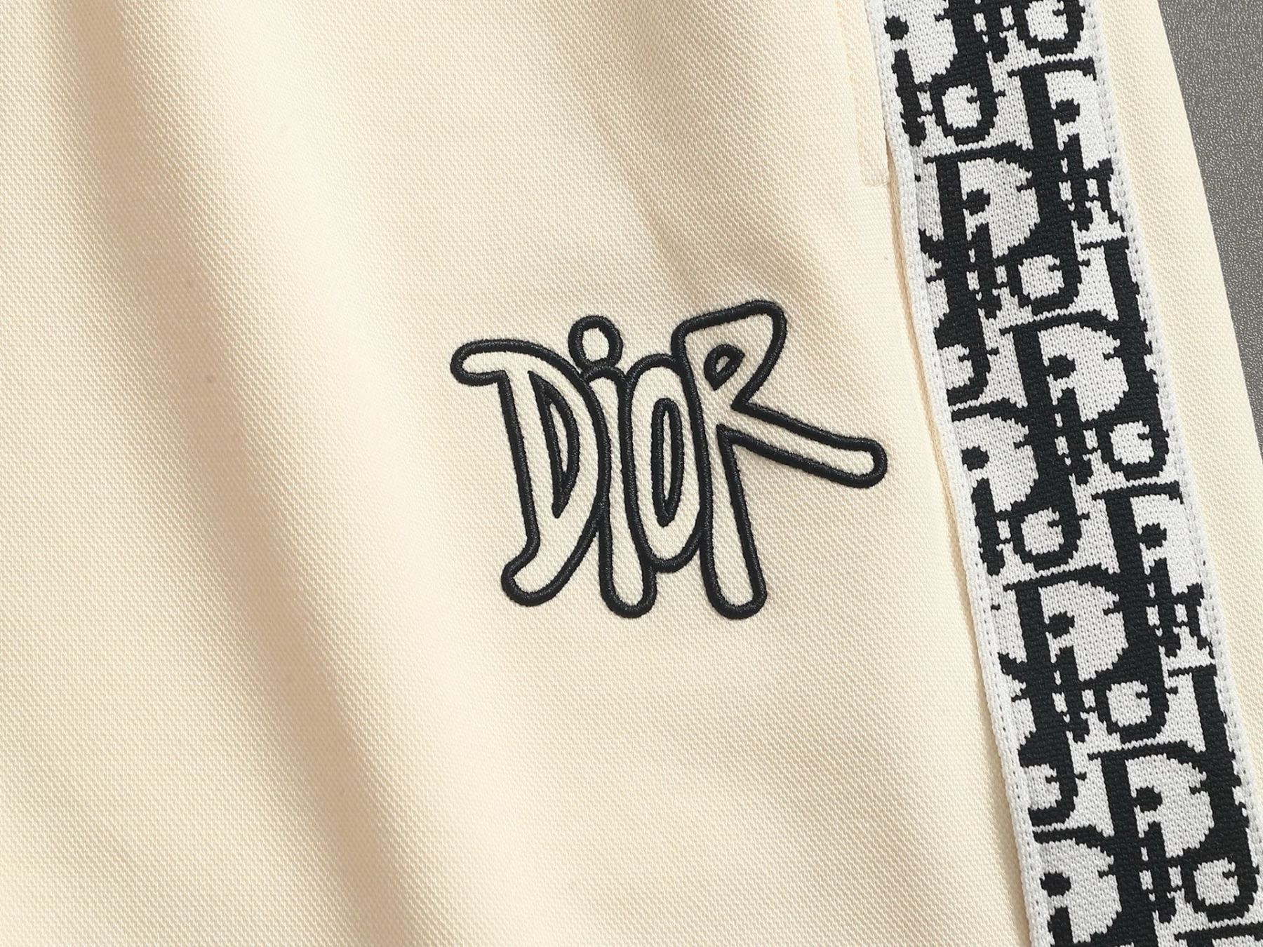 【DIOR】ショートパンツ