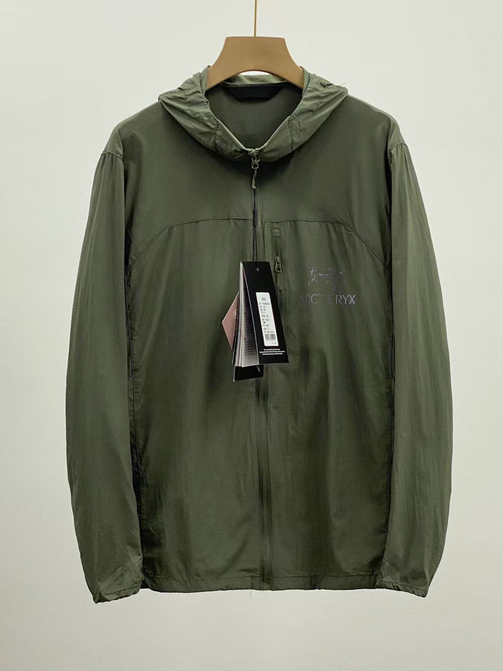 【ARC'TERYX】UV カットパーカー