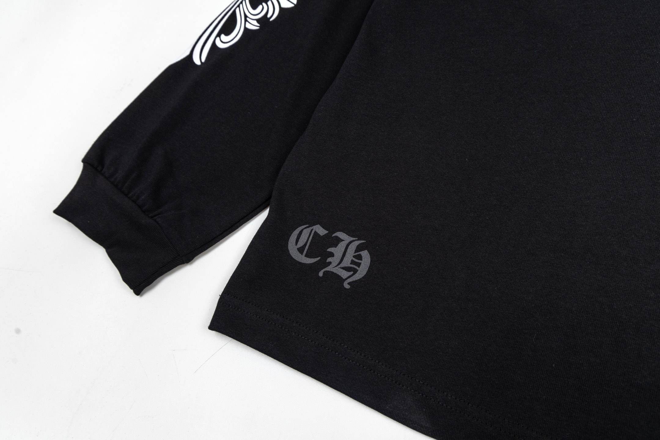 【CHROME HEARTS】クロムハーツ 長袖 男女兼用、ご好評に付き再入荷！