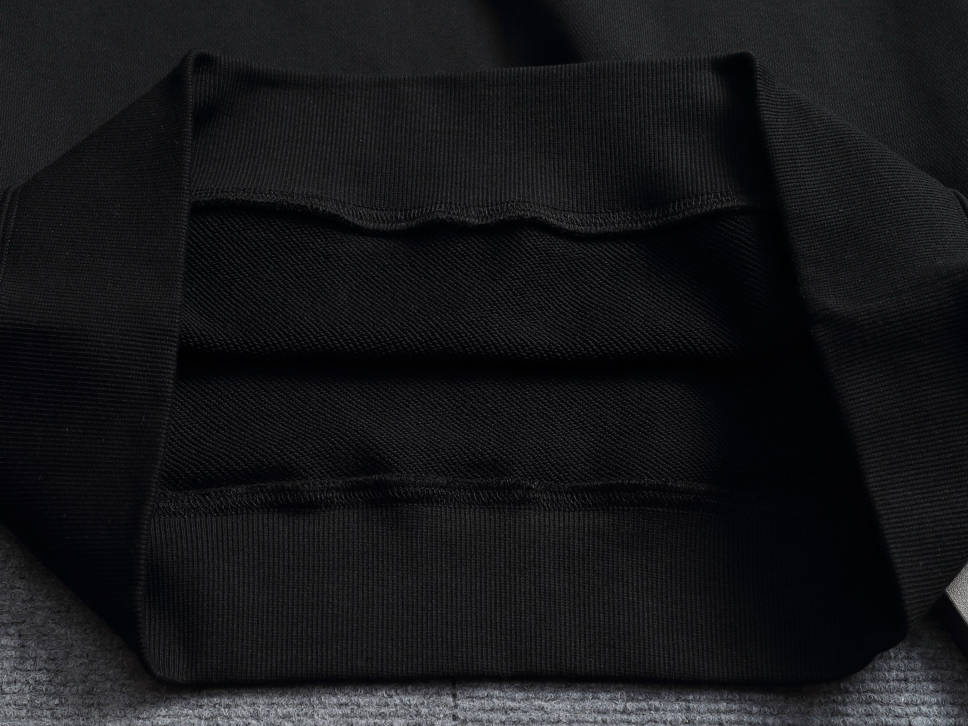 【LOUIS VUITTON】長袖 T シャツ