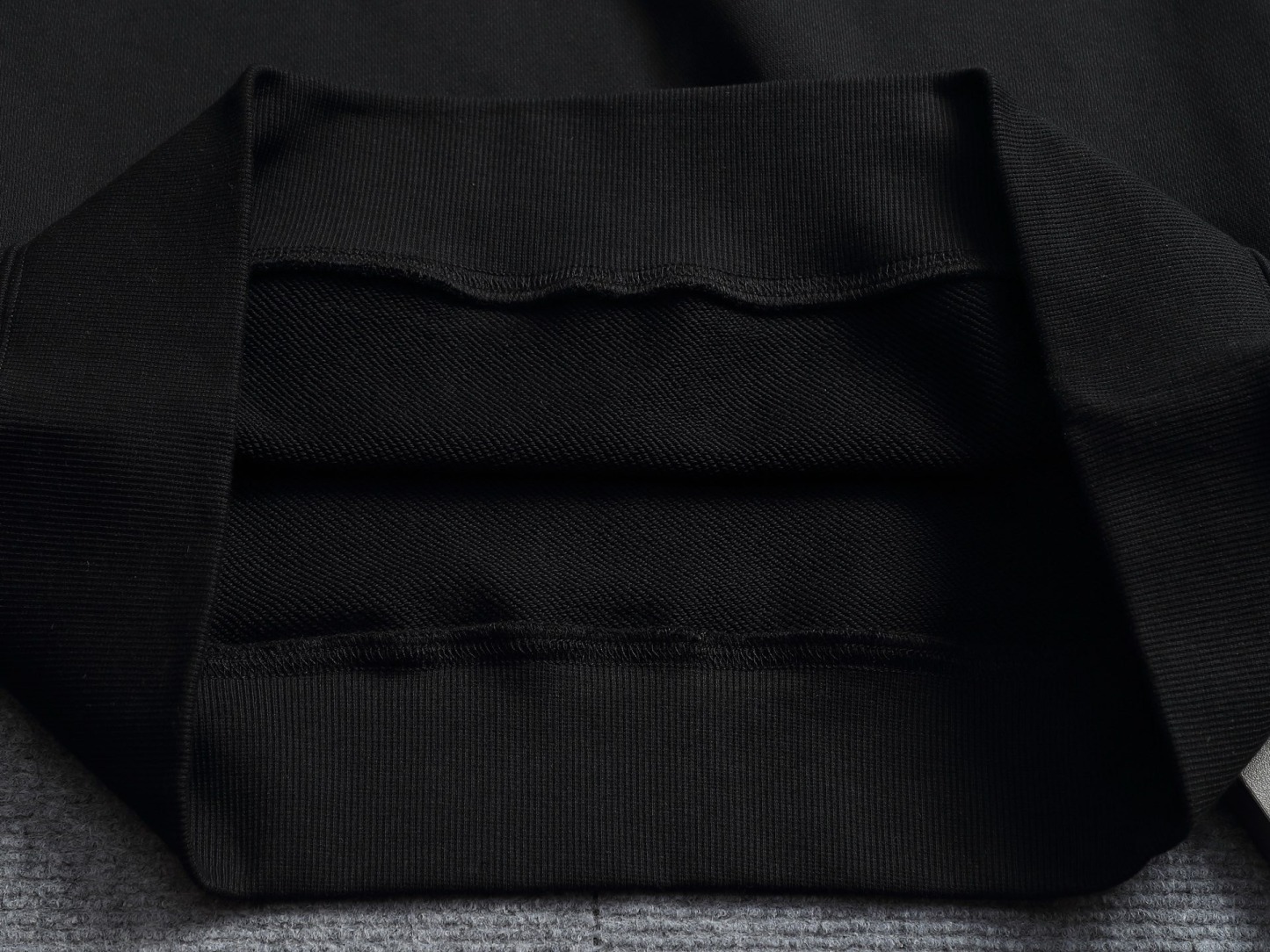 【LOUIS VUITTON】長袖 T シャツ