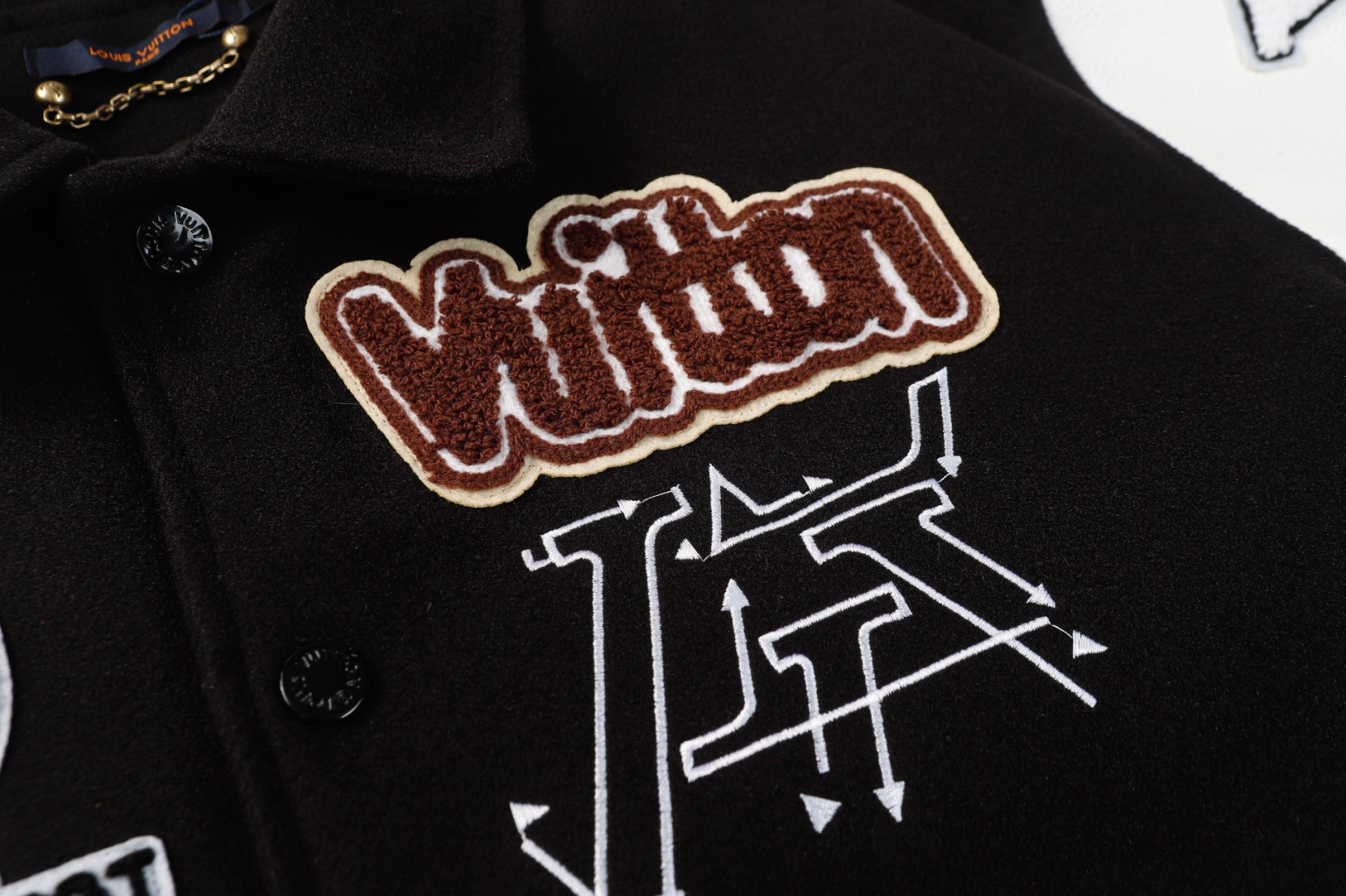 【LOUIS VUITTON】ルイヴィトン ジャケット