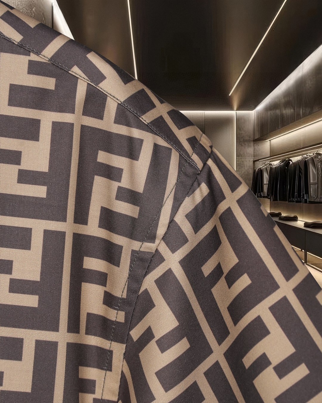 【FENDI】半袖シャツ