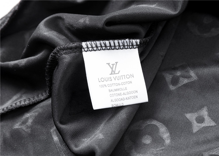 【LOUIS VUITTON】半袖T シャツショートパンツ セットアップ