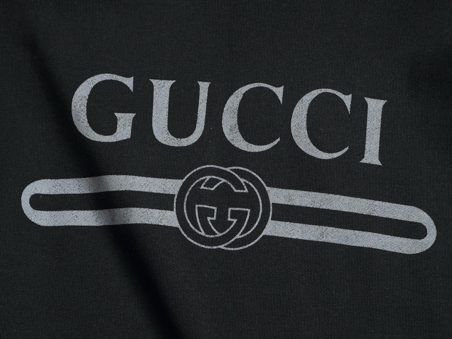 【GUCCI】プリント長袖 T シャツ